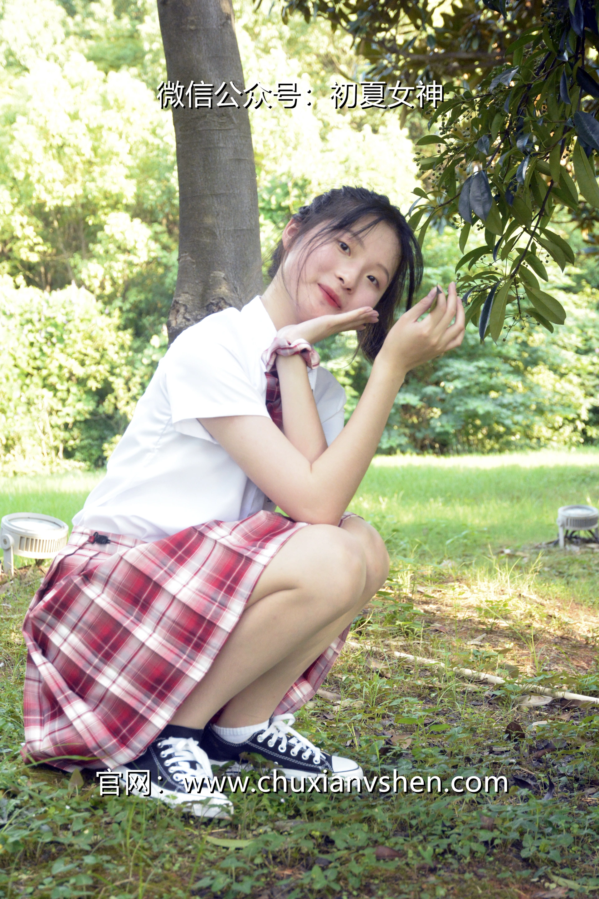初夏女神 NO.092 安妮 草莓色JK[140P+1V／5.98GB]