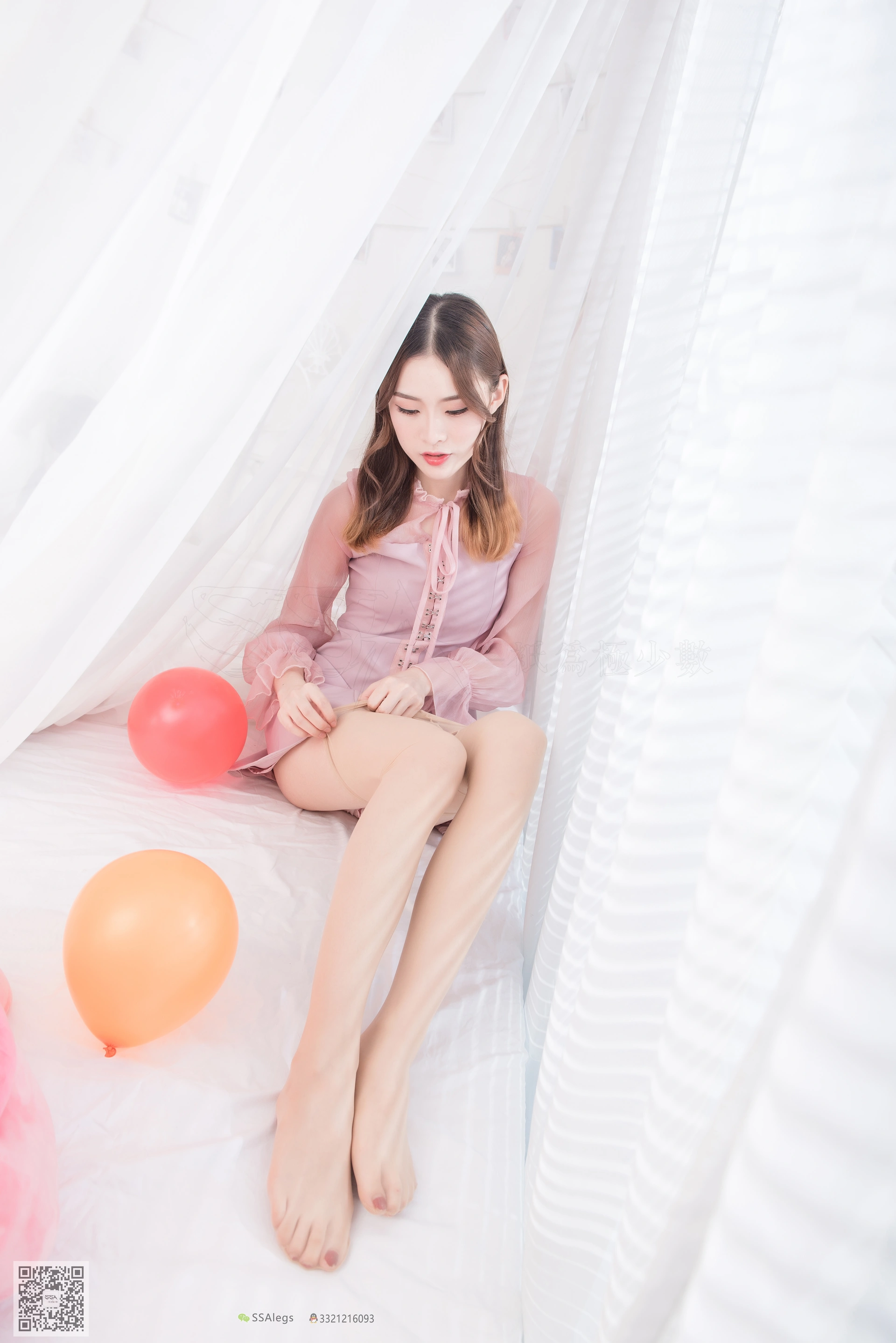 SSA丝社 超清写真 NO.027 琪琪 肉色开档丝袜 清纯美女的诱惑[99P-887MB]
