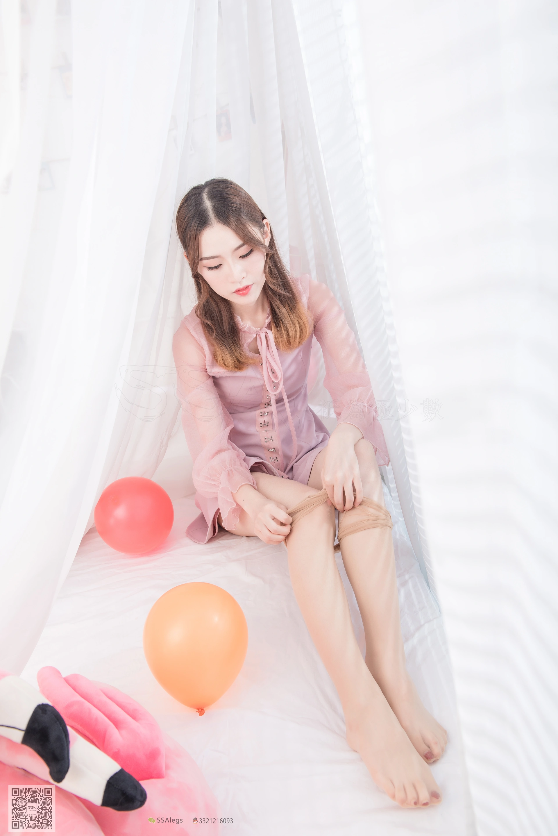 SSA丝社 超清写真 NO.027 琪琪 肉色开档丝袜 清纯美女的诱惑[99P-887MB]
