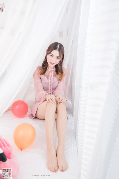 SSA丝社 超清写真 NO.027 琪琪 肉色开档丝袜 清纯美女的诱惑[99P-887MB]