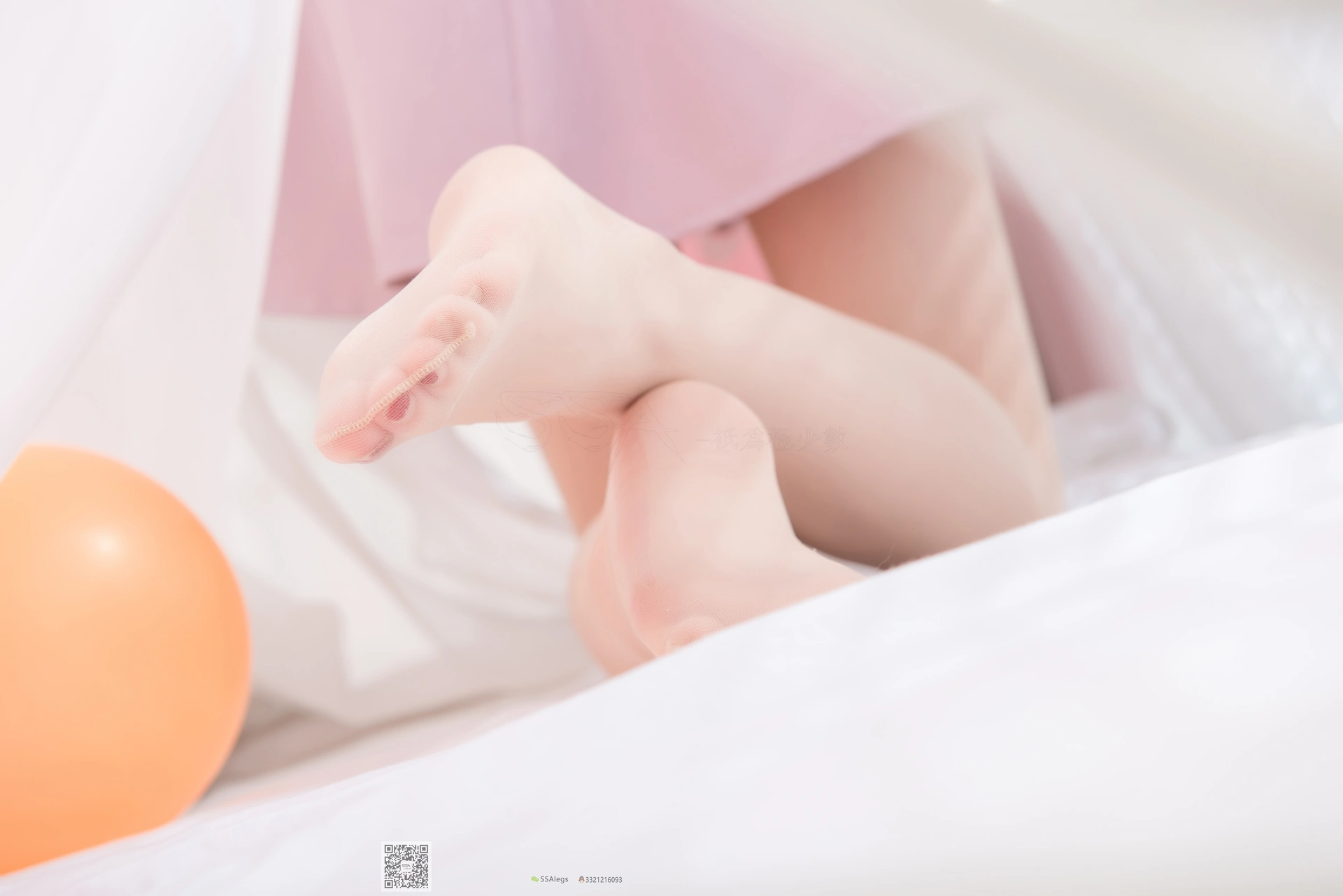 SSA丝社 超清写真 NO.027 琪琪 肉色开档丝袜 清纯美女的诱惑[99P-887MB]