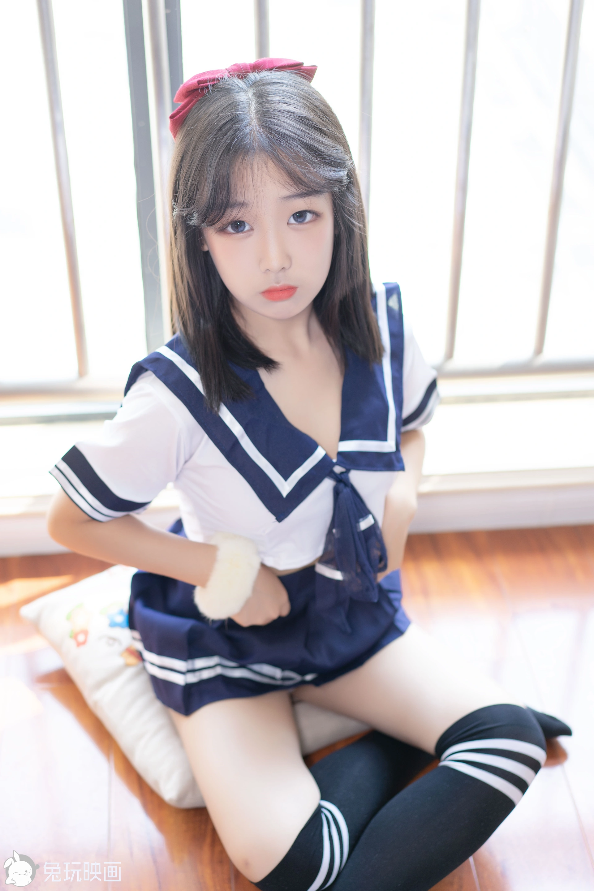 C26.008 水手裙的小心机 [40P-335MB]