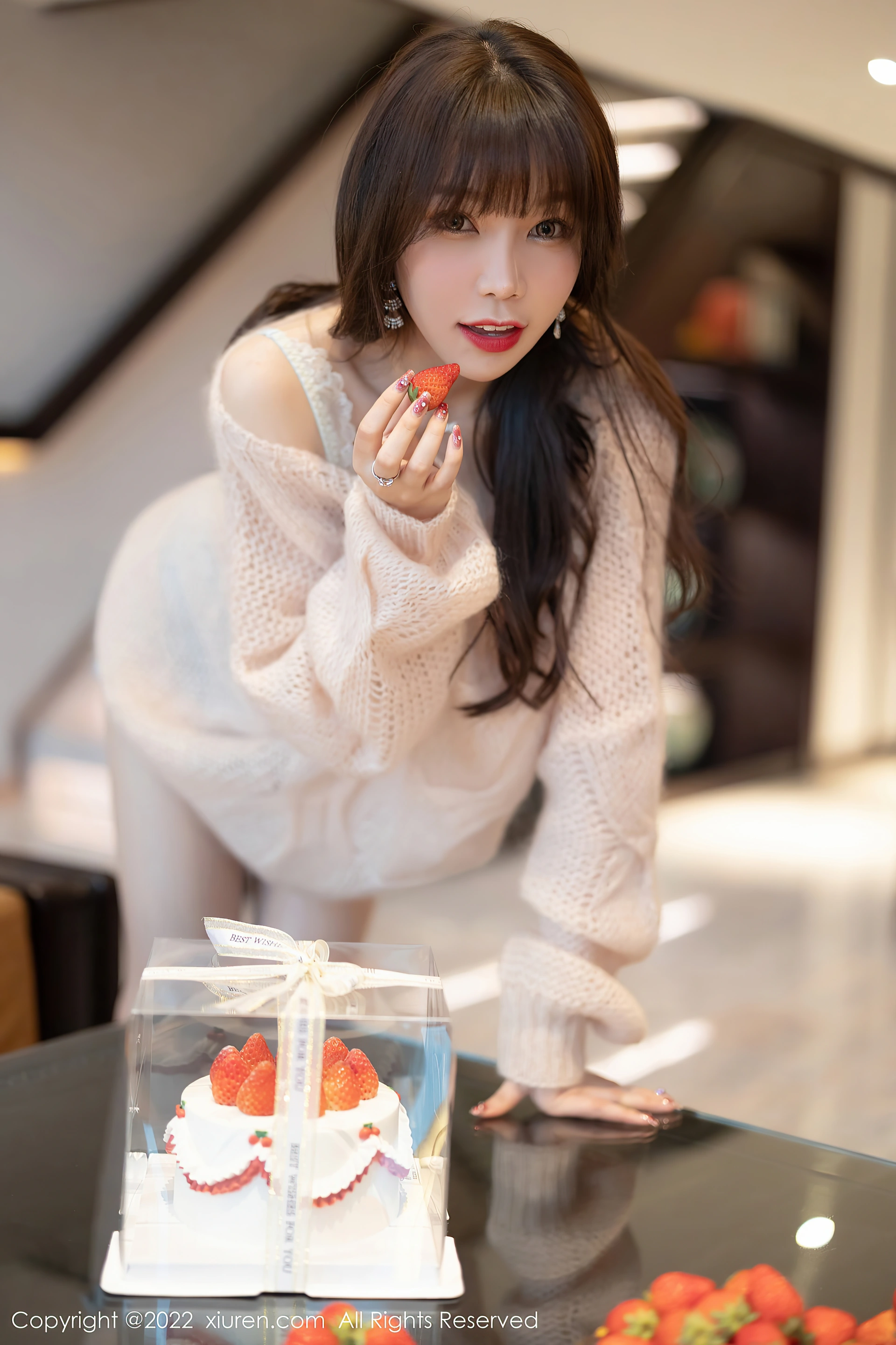 XiuRen秀人网 2022.01.07 No.4435 芝芝Booty 性感美腿[95+1P 760MB]
