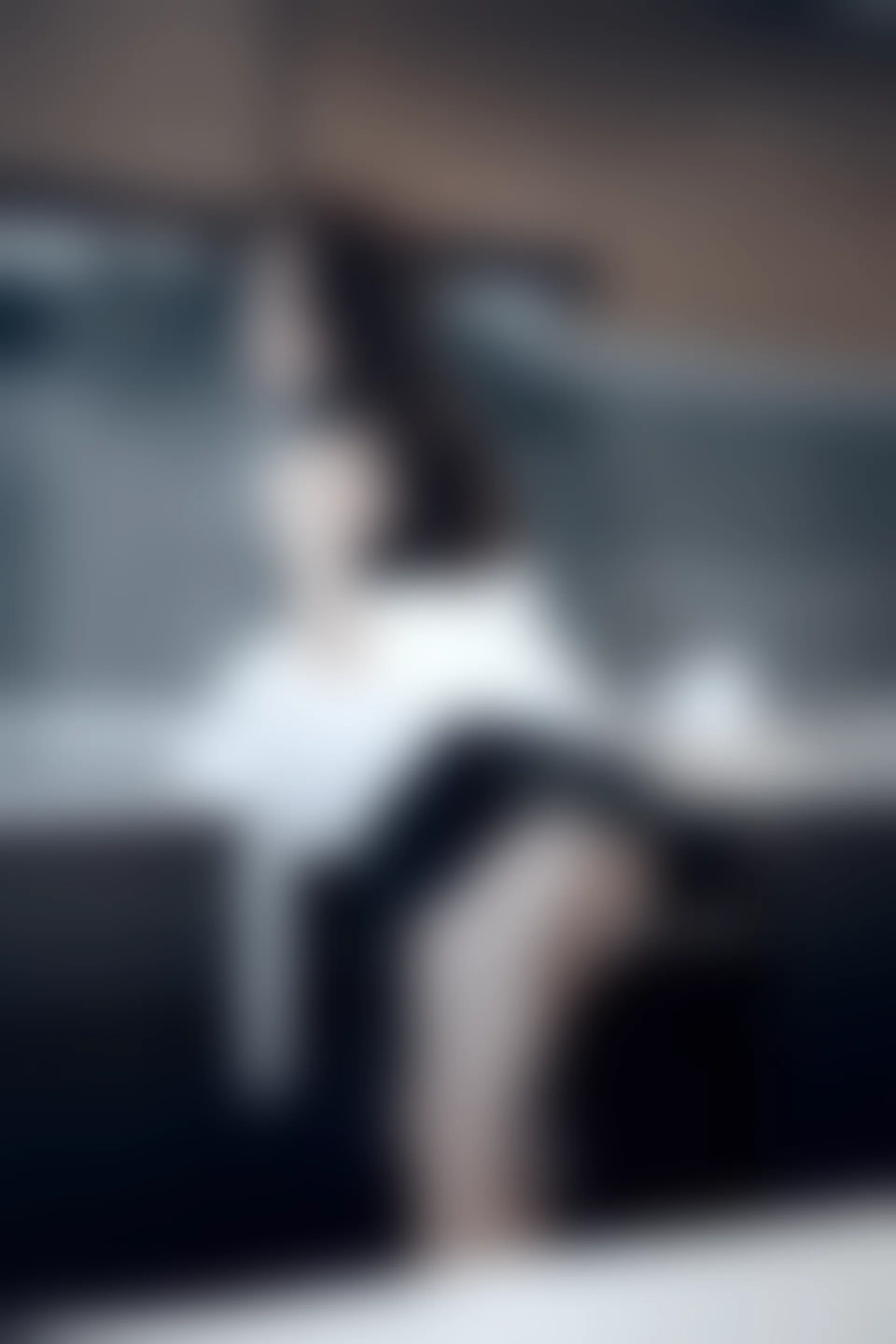 XiuRen秀人网 2021.12.09 No.4316 宥利 新人美腿[60+1P 640MB]