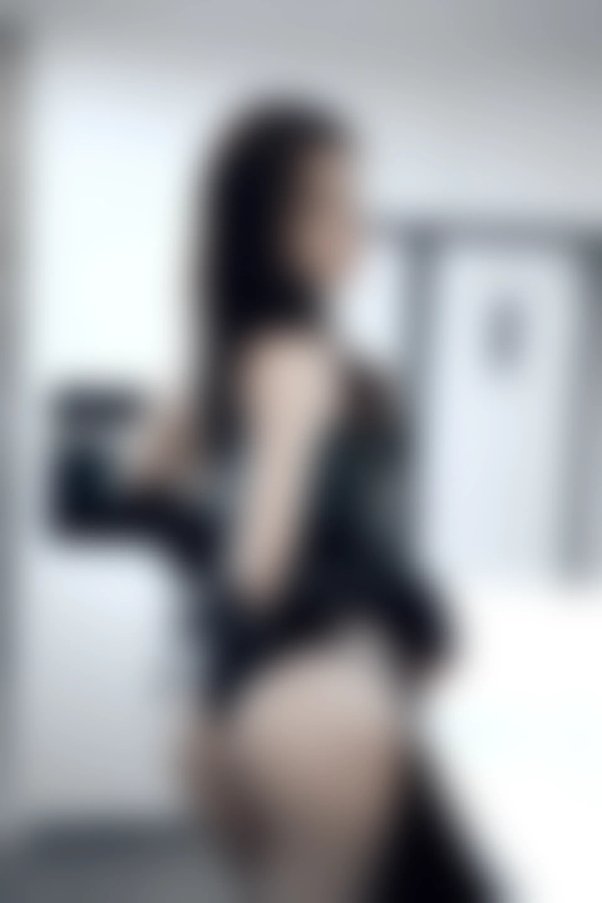 XiuRen秀人网 2021.12.09 No.4316 宥利 新人美腿[60+1P 640MB]