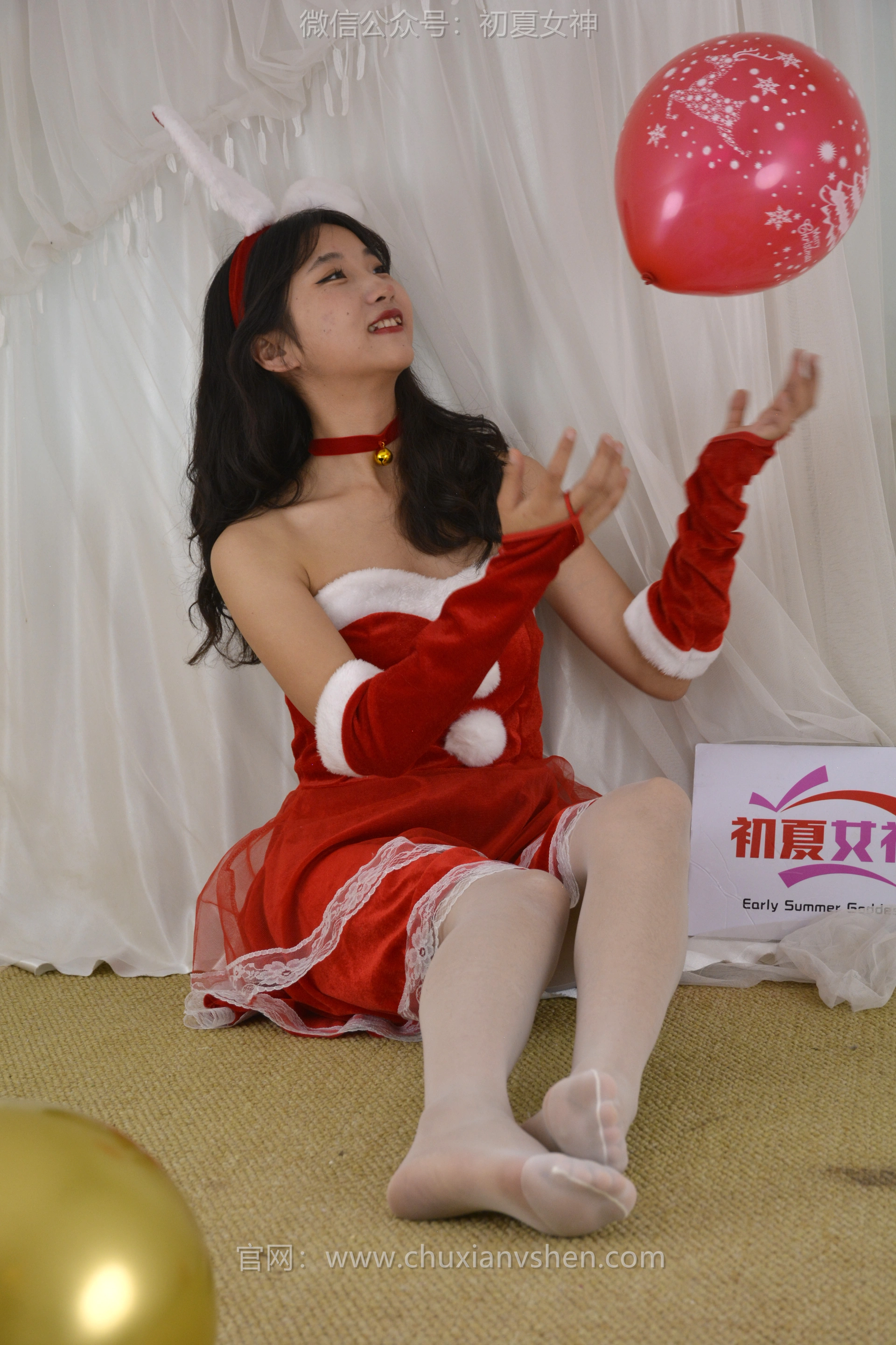 初夏女神 NO.117 点点、双双 圣诞快乐[140P+2V／3.44GB]