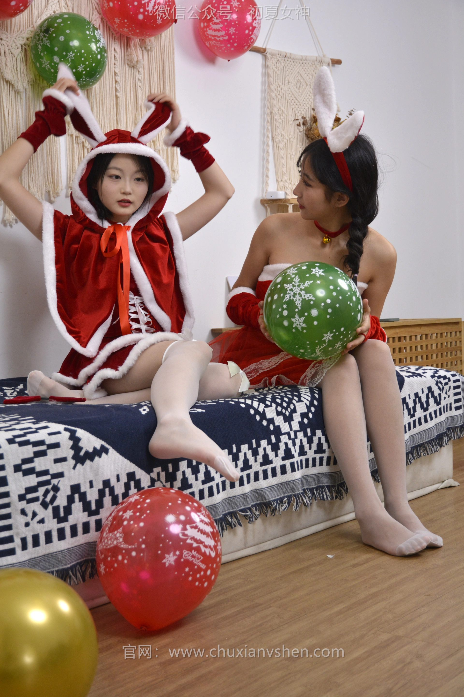 初夏女神 NO.117 点点、双双 圣诞快乐[140P+2V／3.44GB]