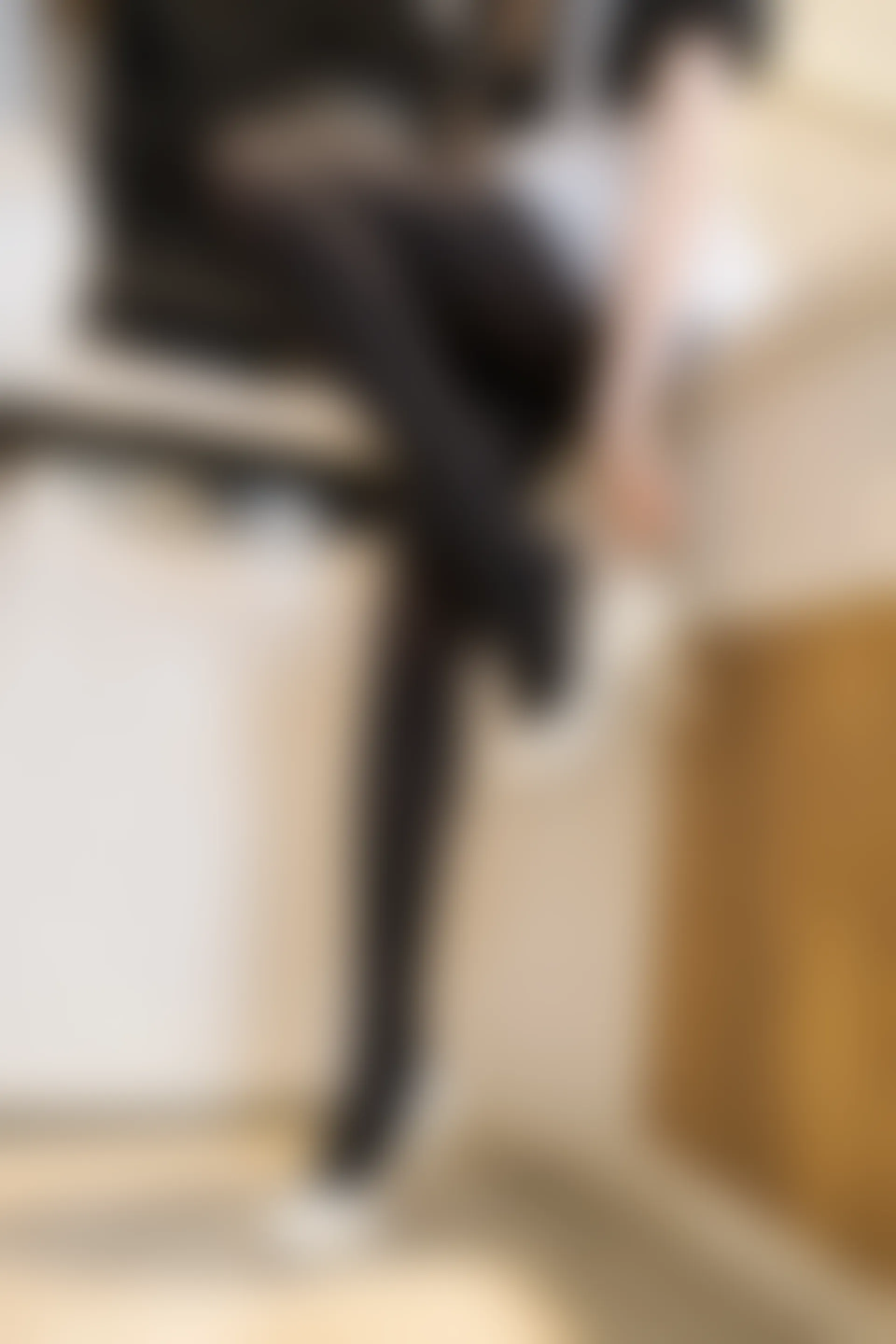 森萝财团 内部VIP系列 微风-05 黑丝高跟女仆装 [117P1V-3.5G]