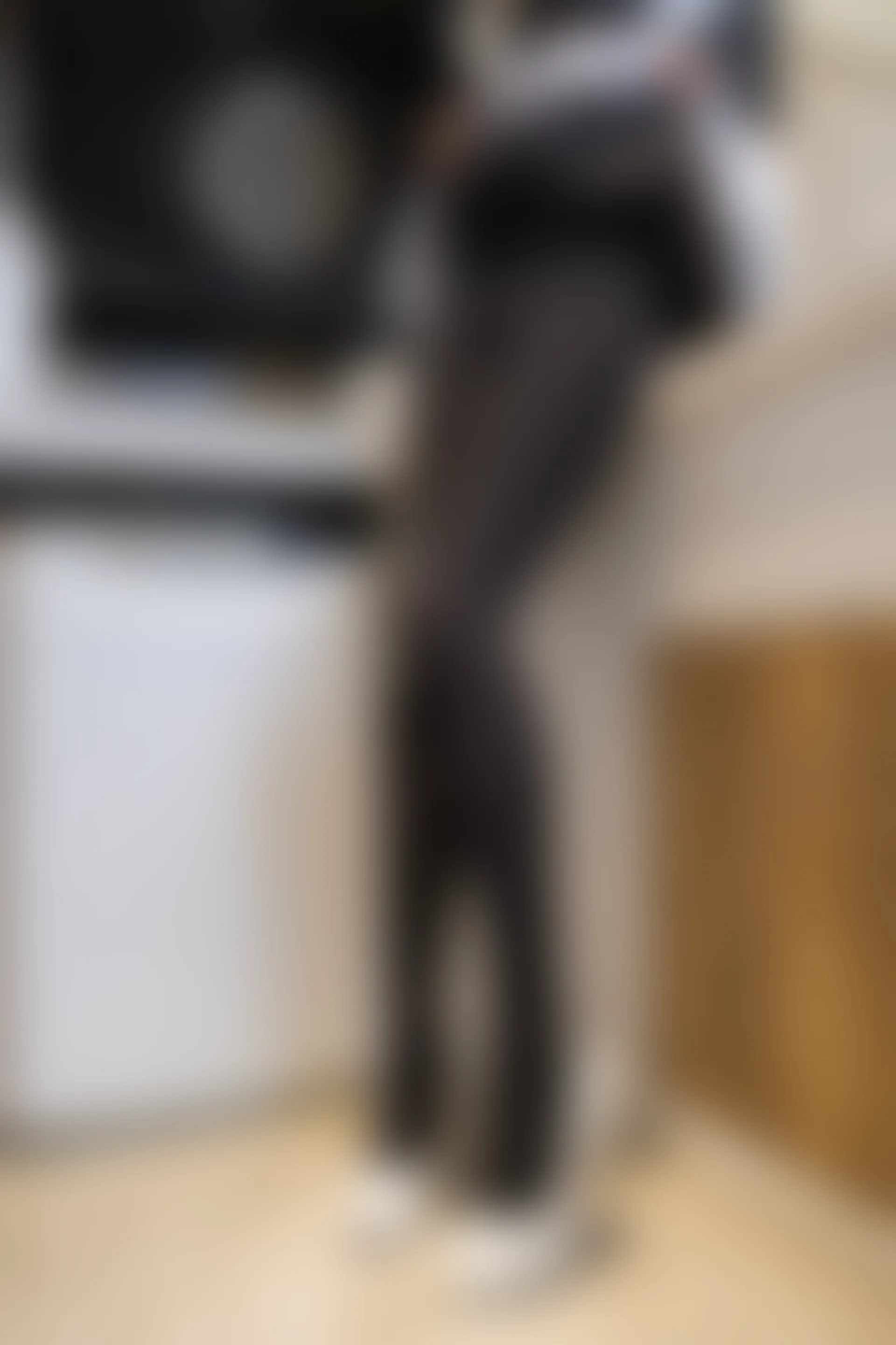 森萝财团 内部VIP系列 微风-05 黑丝高跟女仆装 [117P1V-3.5G]