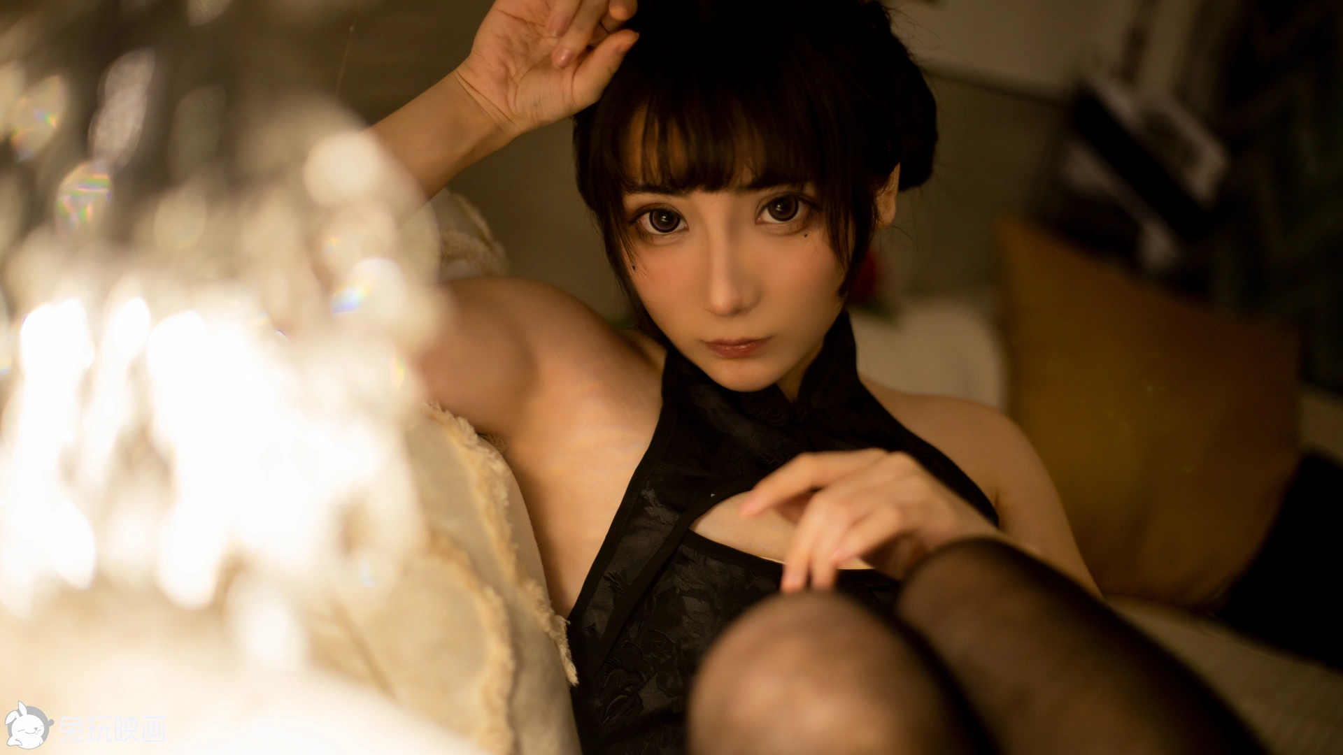 C44.005 透明女仆和黑色旗袍 [49P-704MB]