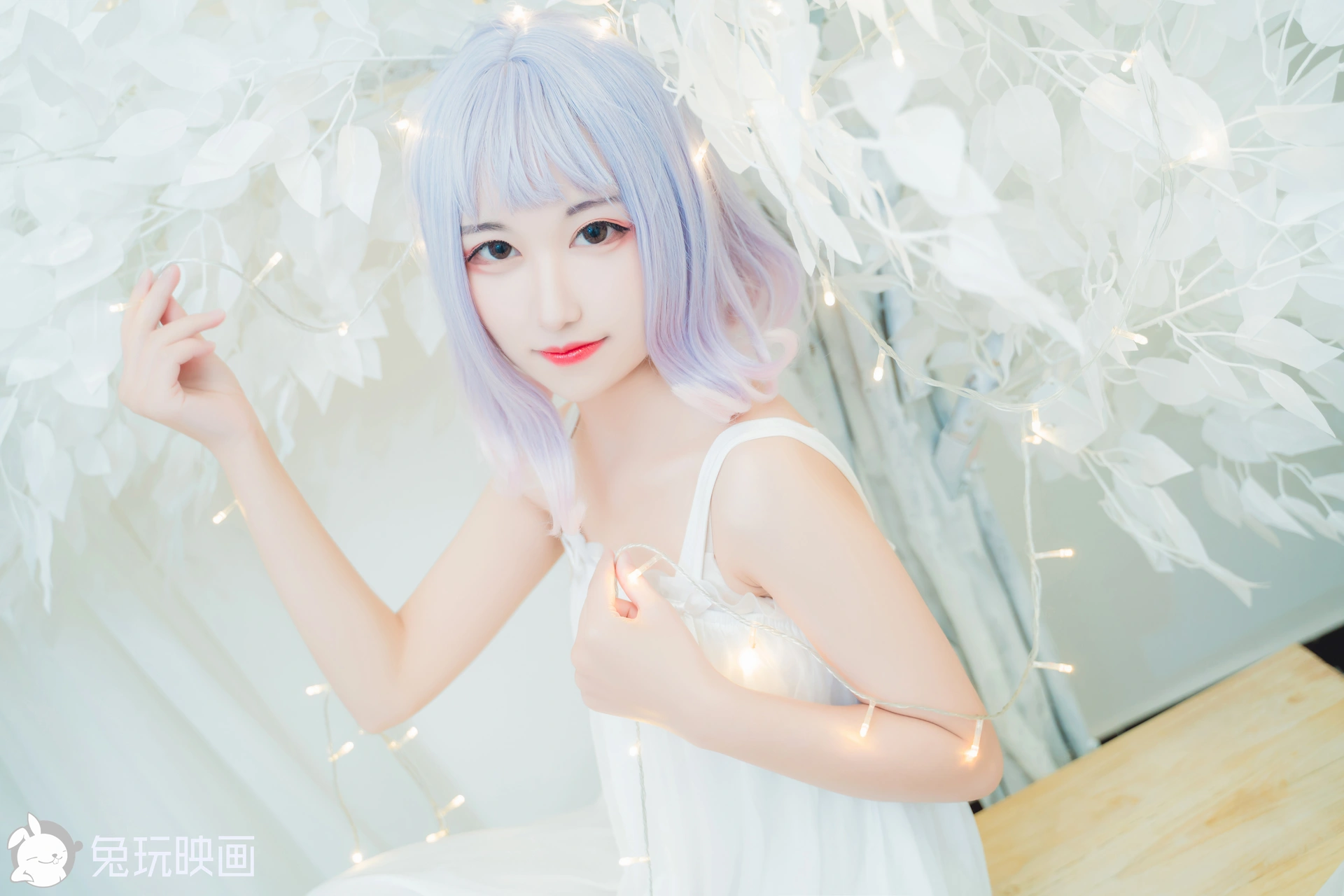 C31.001 白纱裙 [40P-616MB]