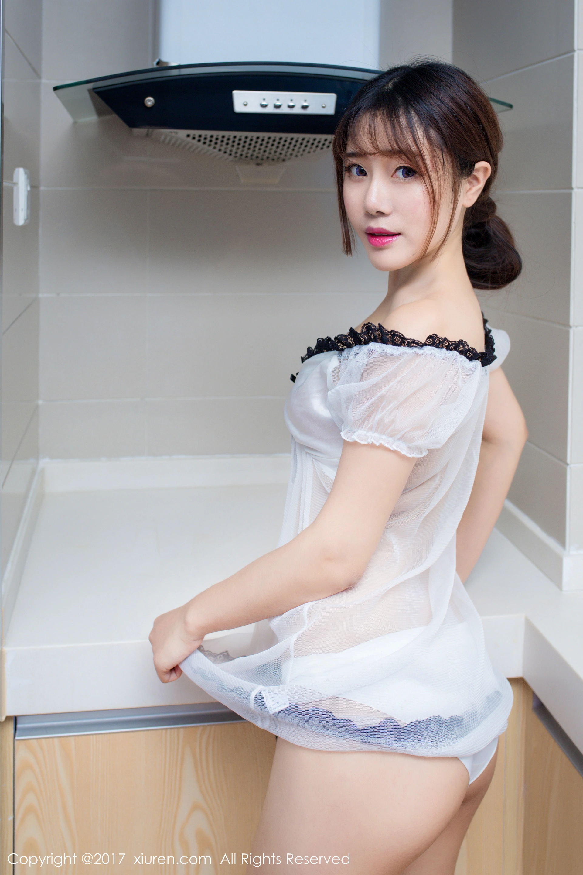 XiuRen秀人网 2017.01.11 No.678 兜豆靓Youlina [55P-212M]