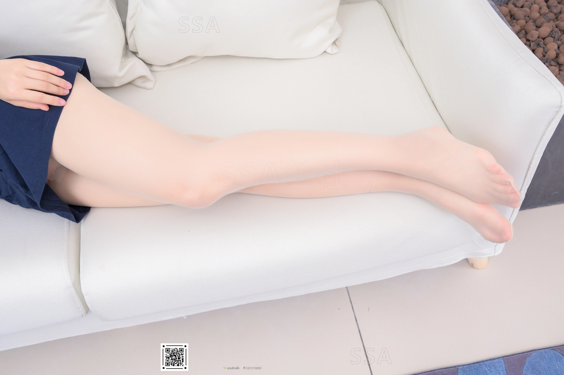 SSA丝社 超清写真 NO.216 小夏 齐臀短裙（下）[99P／1.28GB]