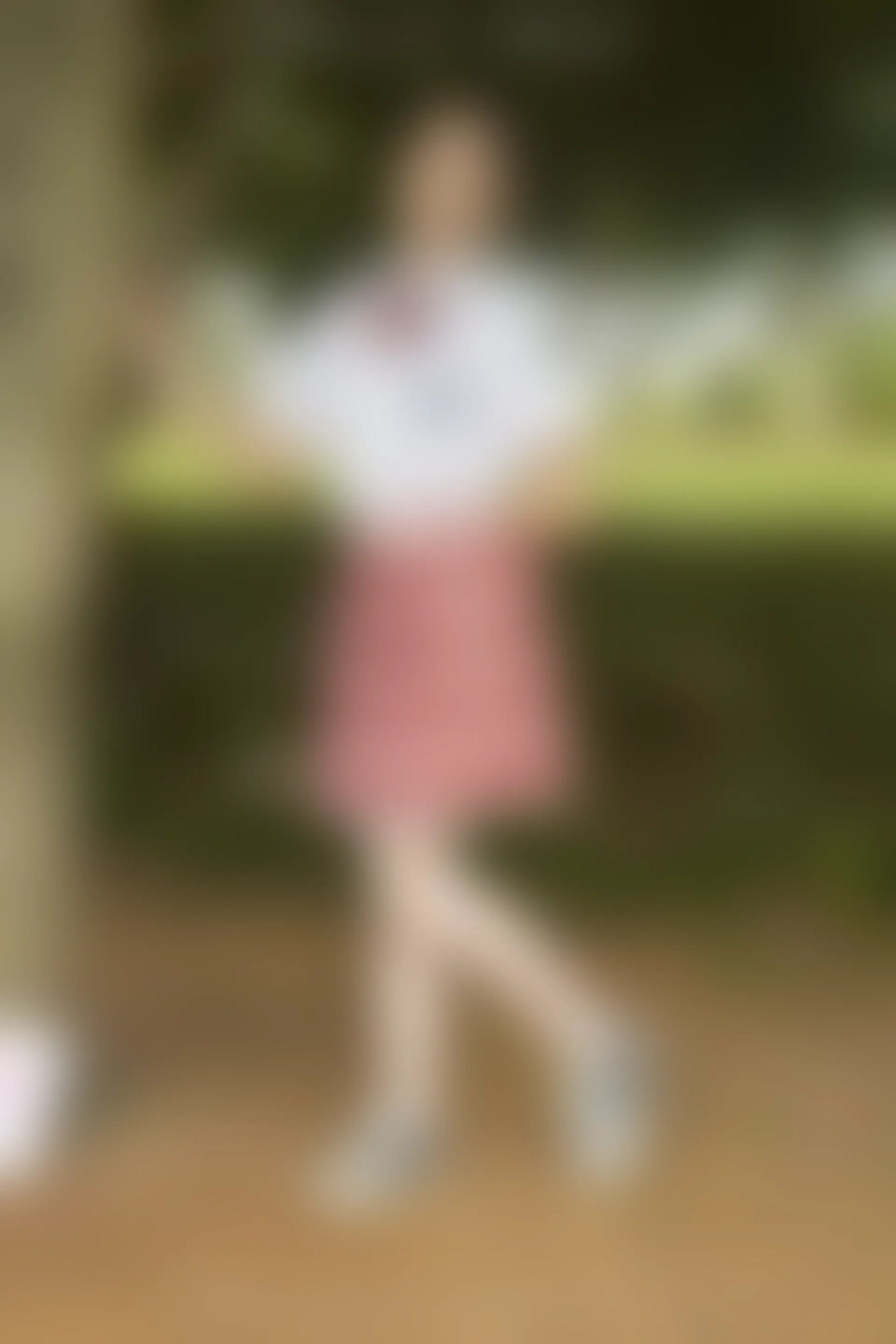 初夏女神 NO.091 双双 大红JK套[130P+1V／4.98GB]