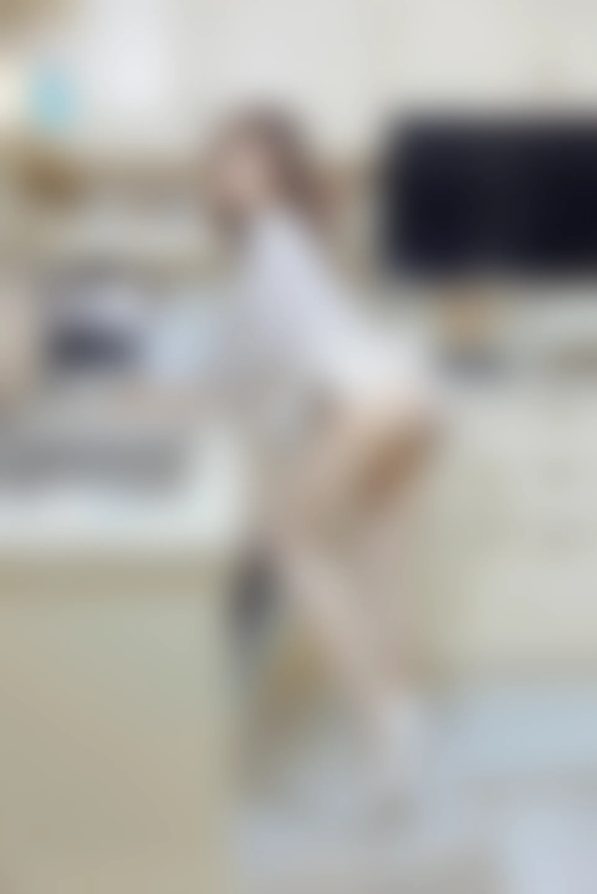 XiuRen秀人网 2022.01.07 No.4438 绮里嘉ula 性感美腿[63+1P 587MB]