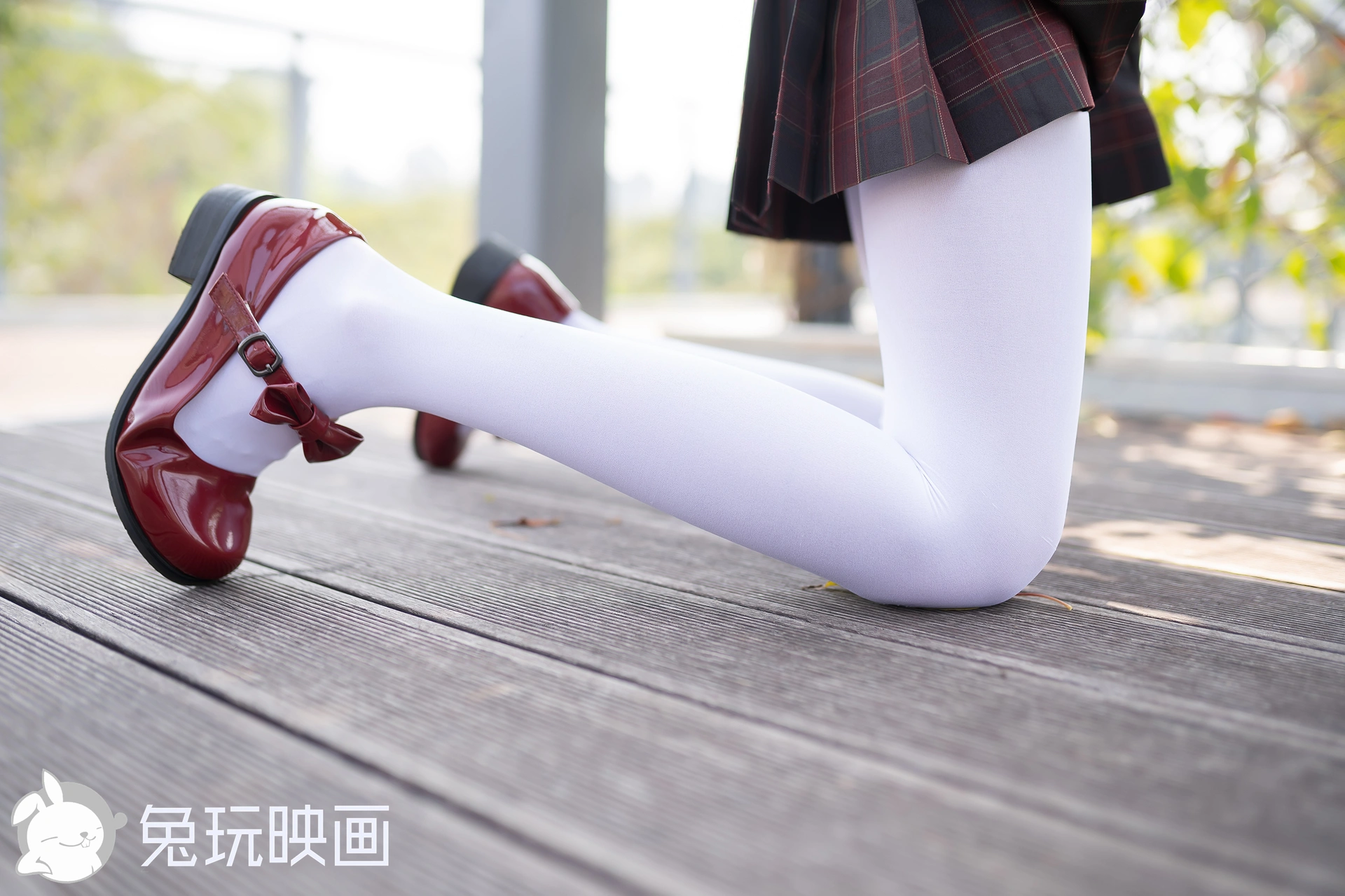 D52.001 白丝和小红鞋 [40P-112MB]