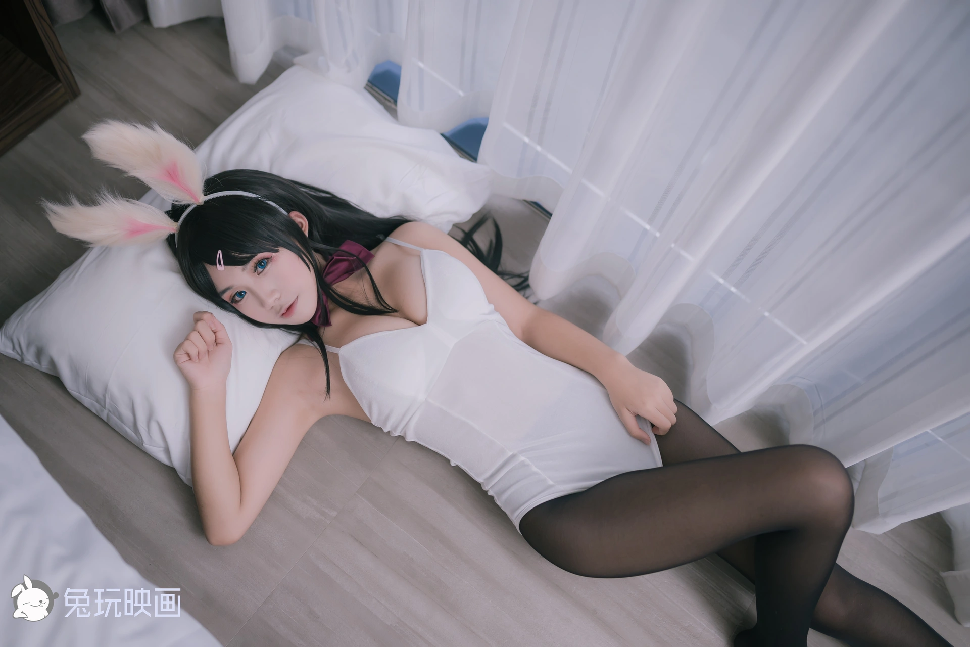 兔玩映画 兔女郎 Vol.030 粉耳 [52P-330MB]