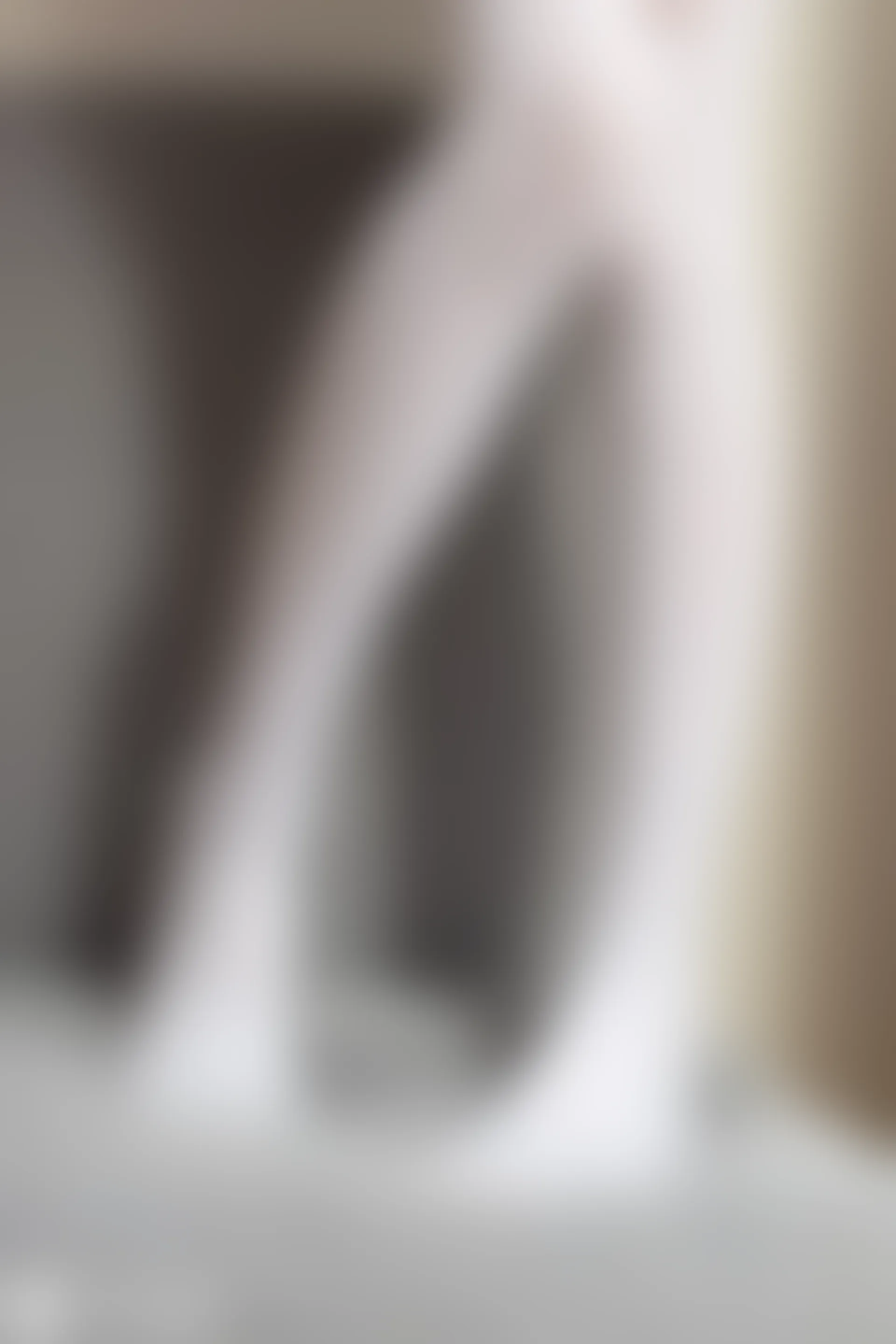 C41.001 白丝和制服裙 [40P-85MB]