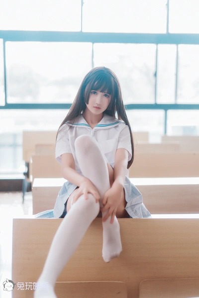 VOL.004 教室JK [40P-546MB]
