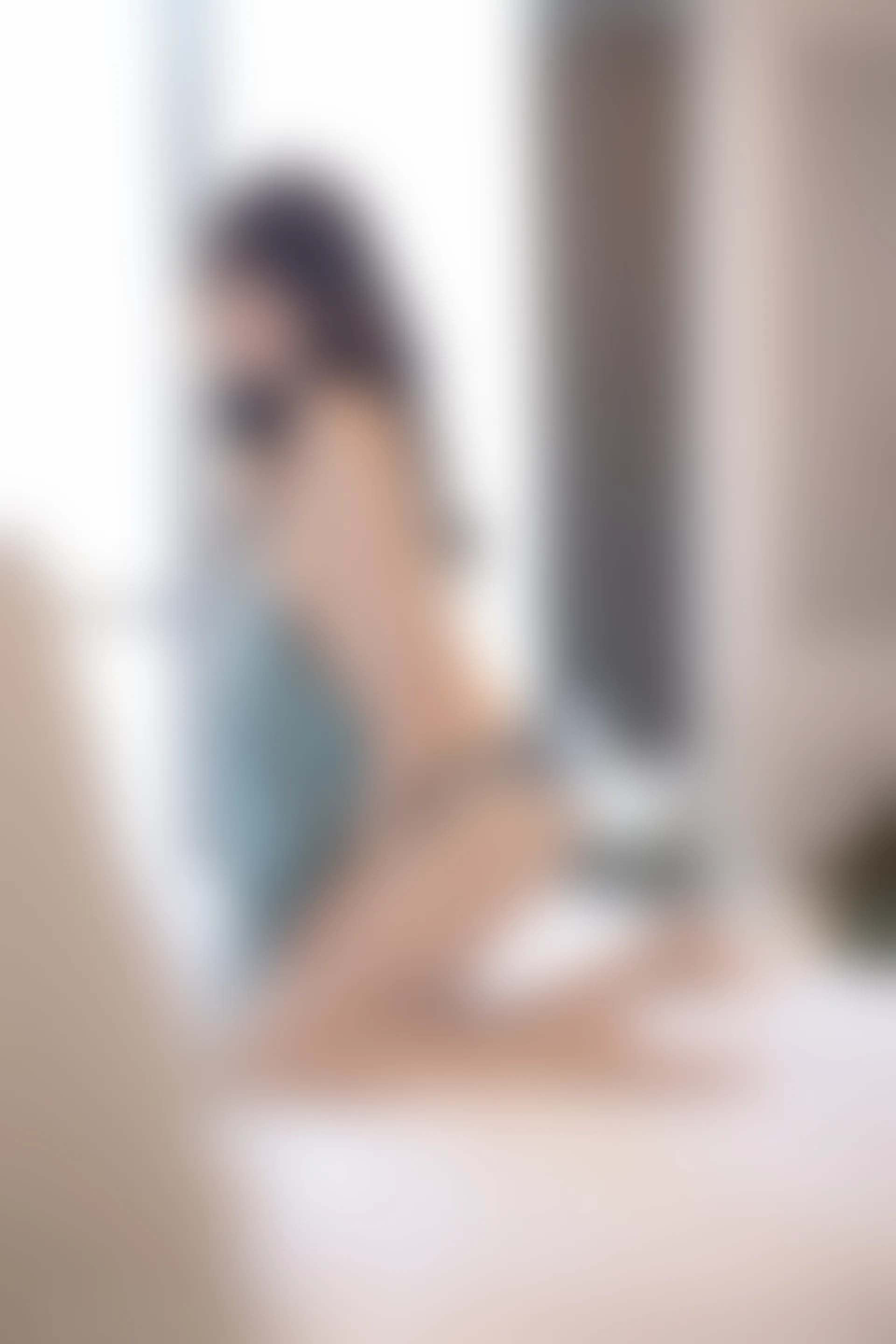 XiuRen秀人网 2021.10.14 No.4069 芝芝Booty 深圳旅拍[65+1P／584MB]
