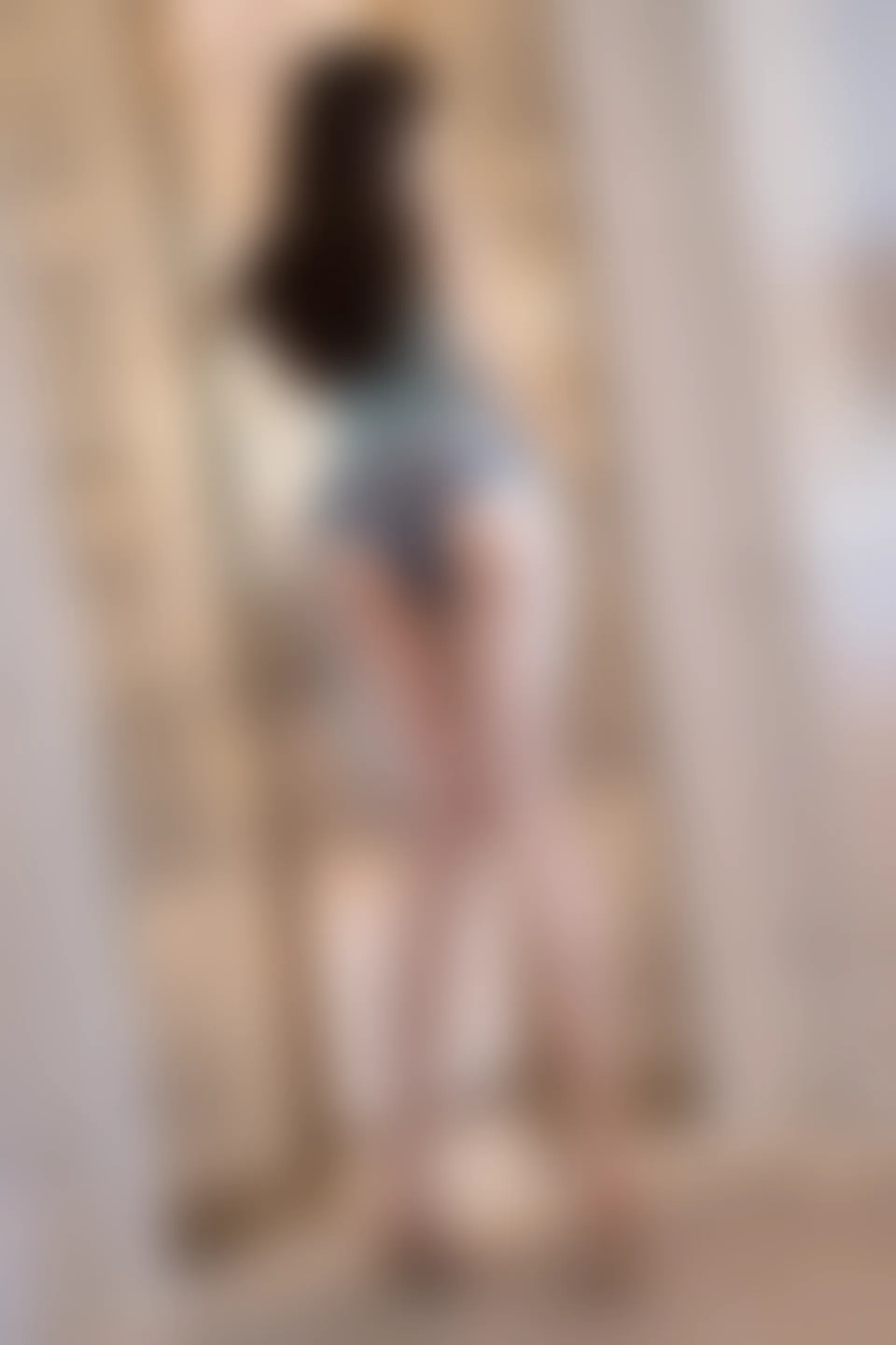 XiuRen秀人网 2021.10.14 No.4069 芝芝Booty 深圳旅拍[65+1P／584MB]