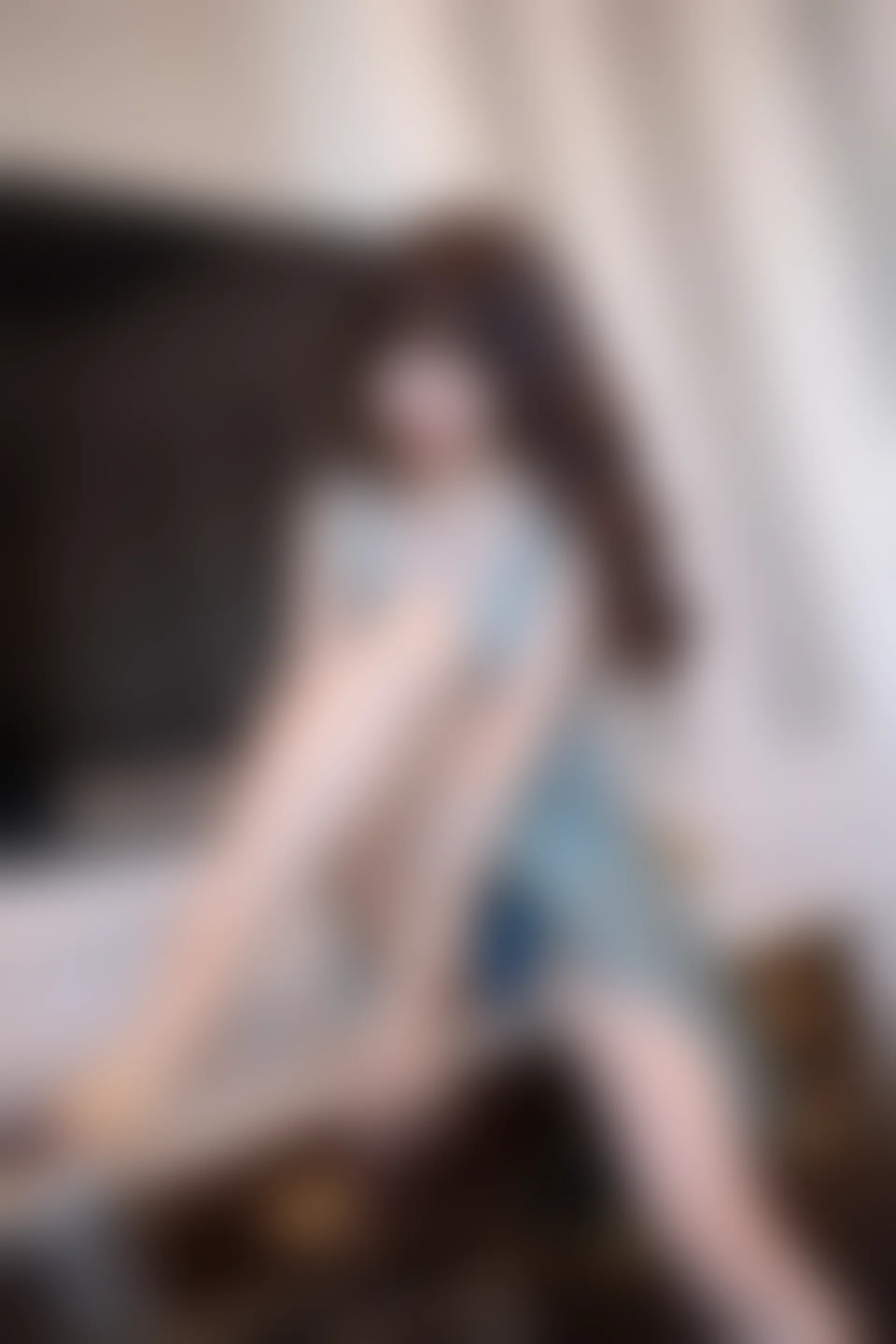 XiuRen秀人网 2021.10.14 No.4069 芝芝Booty 深圳旅拍[65+1P／584MB]