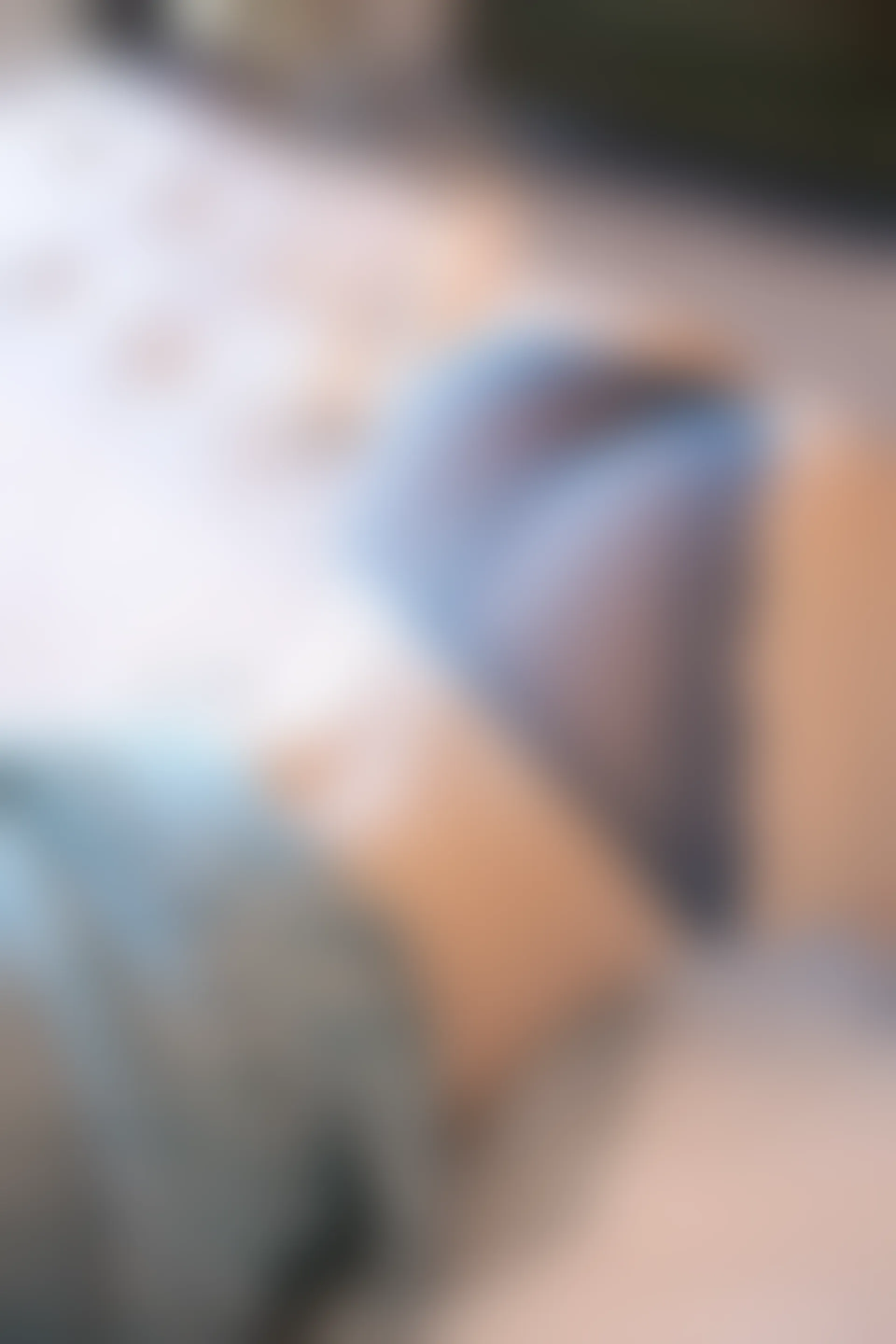 XiuRen秀人网 2021.10.14 No.4069 芝芝Booty 深圳旅拍[65+1P／584MB]