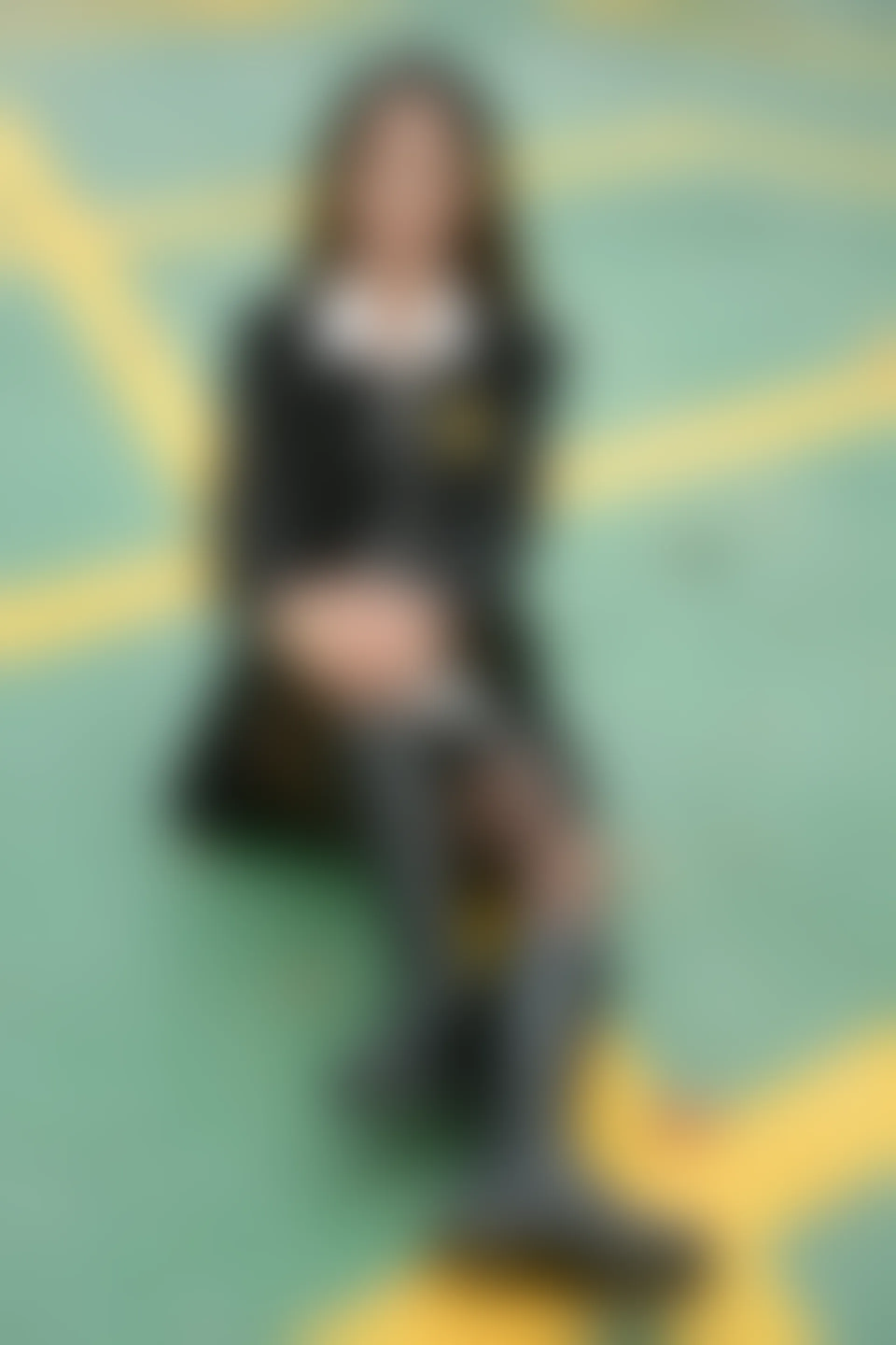 初夏女神 NO.115 依依 学校车库[140P+1V／2.89GB]