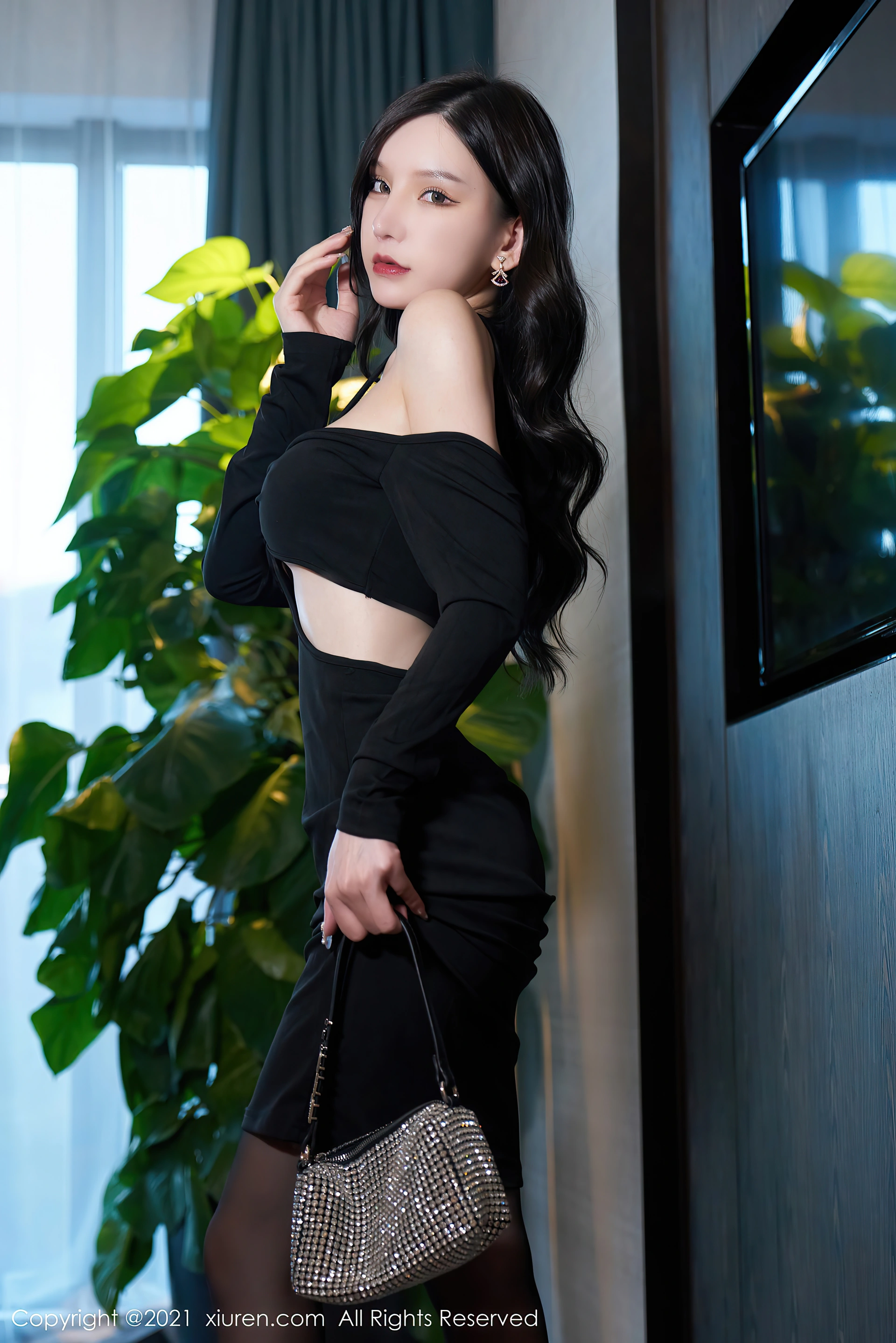 XiuRen秀人网 2021.12.17 No.4354 周于希Sally 黑丝美腿[81+1P 792MB]