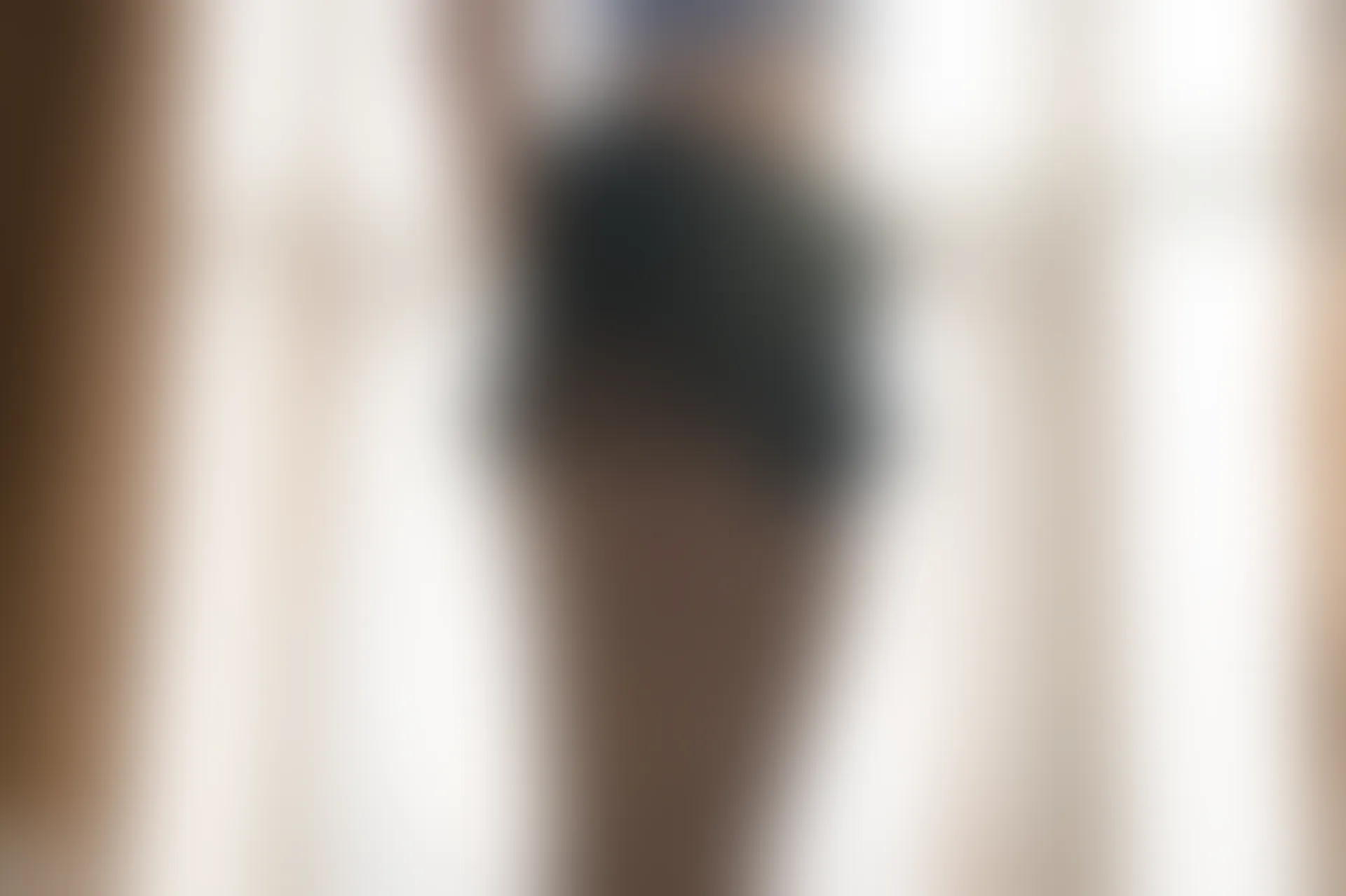 C27.002 窗台上的黑丝 [40P-67MB]