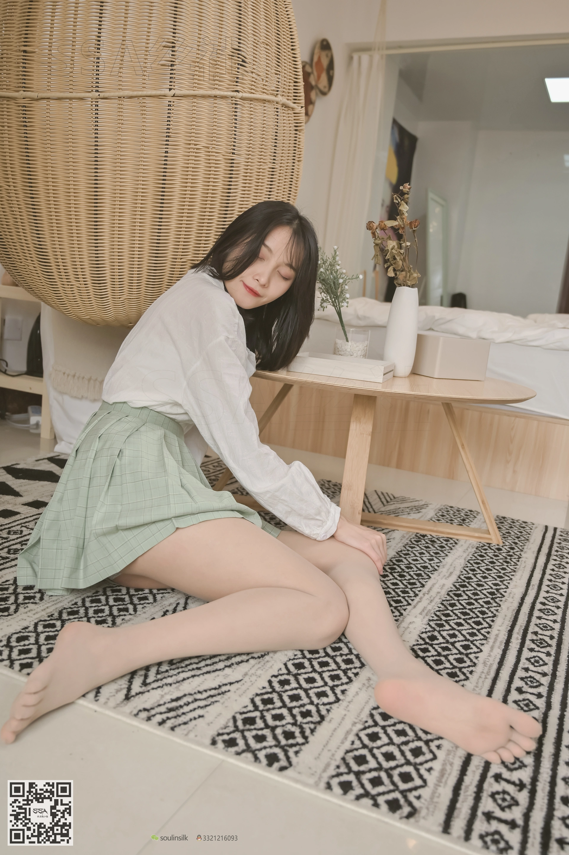 SSA丝社 超清写真 NO.106 丽萍 颠覆你的审美 五指丝袜，送花絮视频[176P-2.01GB]