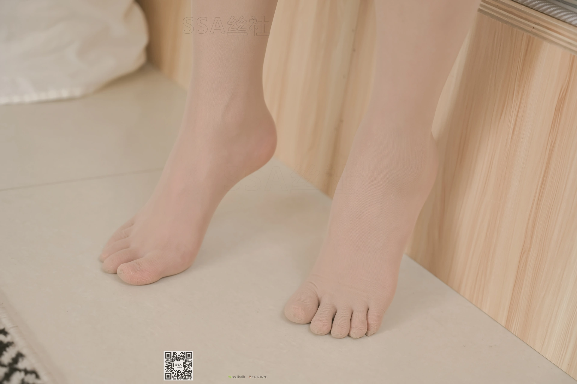 SSA丝社 超清写真 NO.106 丽萍 颠覆你的审美 五指丝袜，送花絮视频[176P-2.01GB]