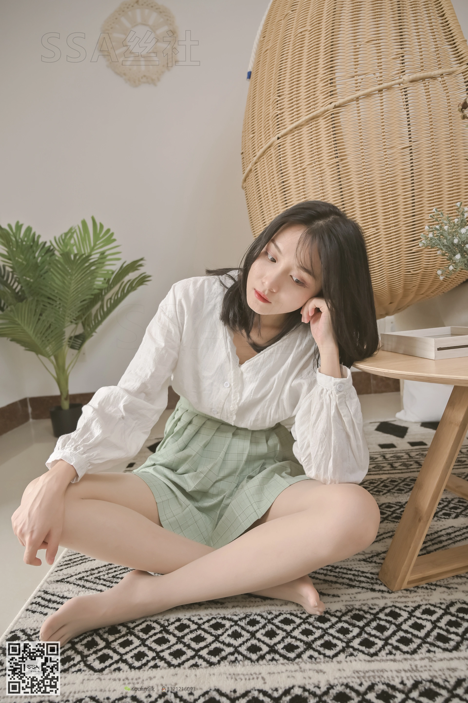 SSA丝社 超清写真 NO.106 丽萍 颠覆你的审美 五指丝袜，送花絮视频[176P-2.01GB]