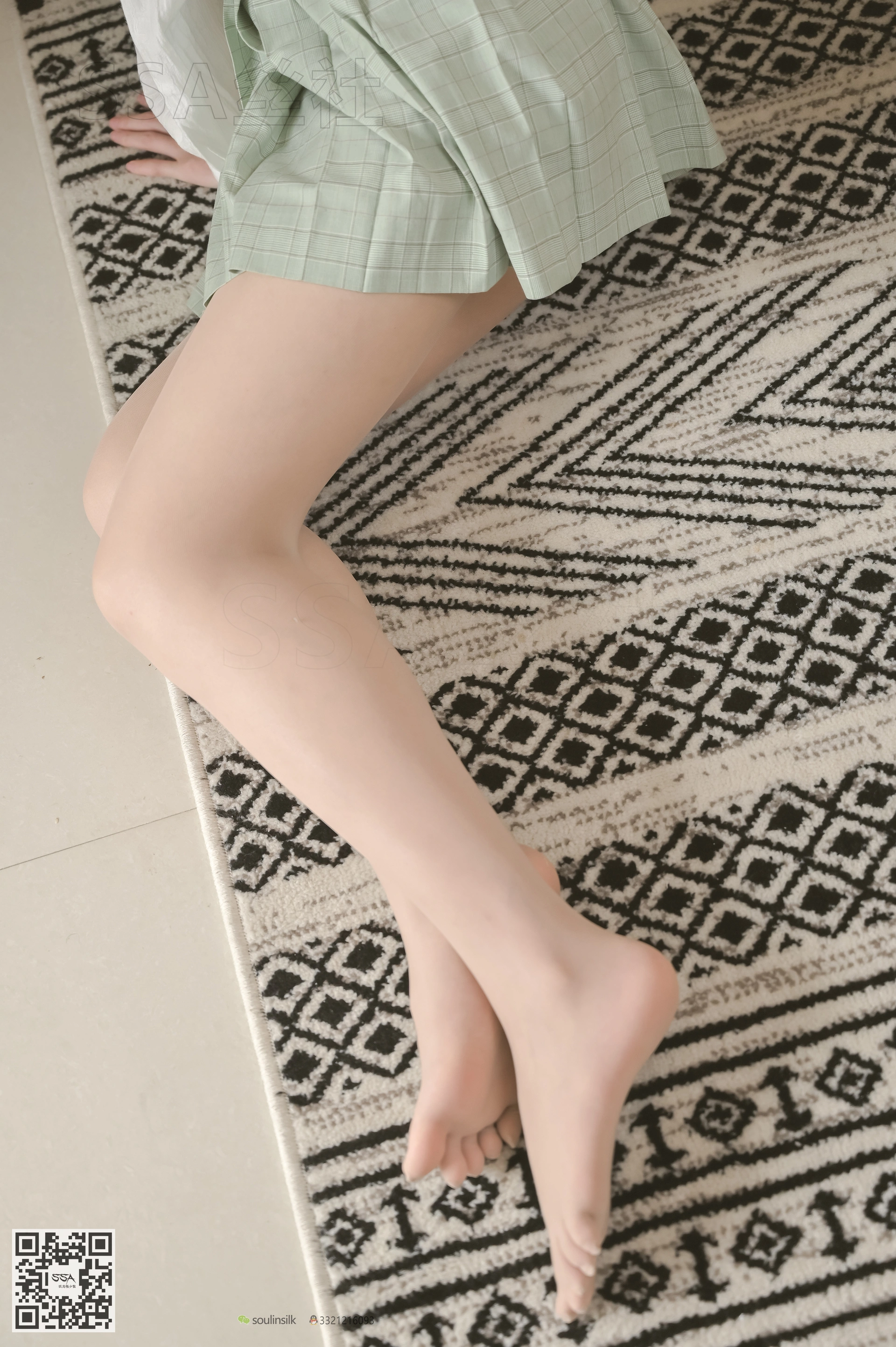 SSA丝社 超清写真 NO.106 丽萍 颠覆你的审美 五指丝袜，送花絮视频[176P-2.01GB]