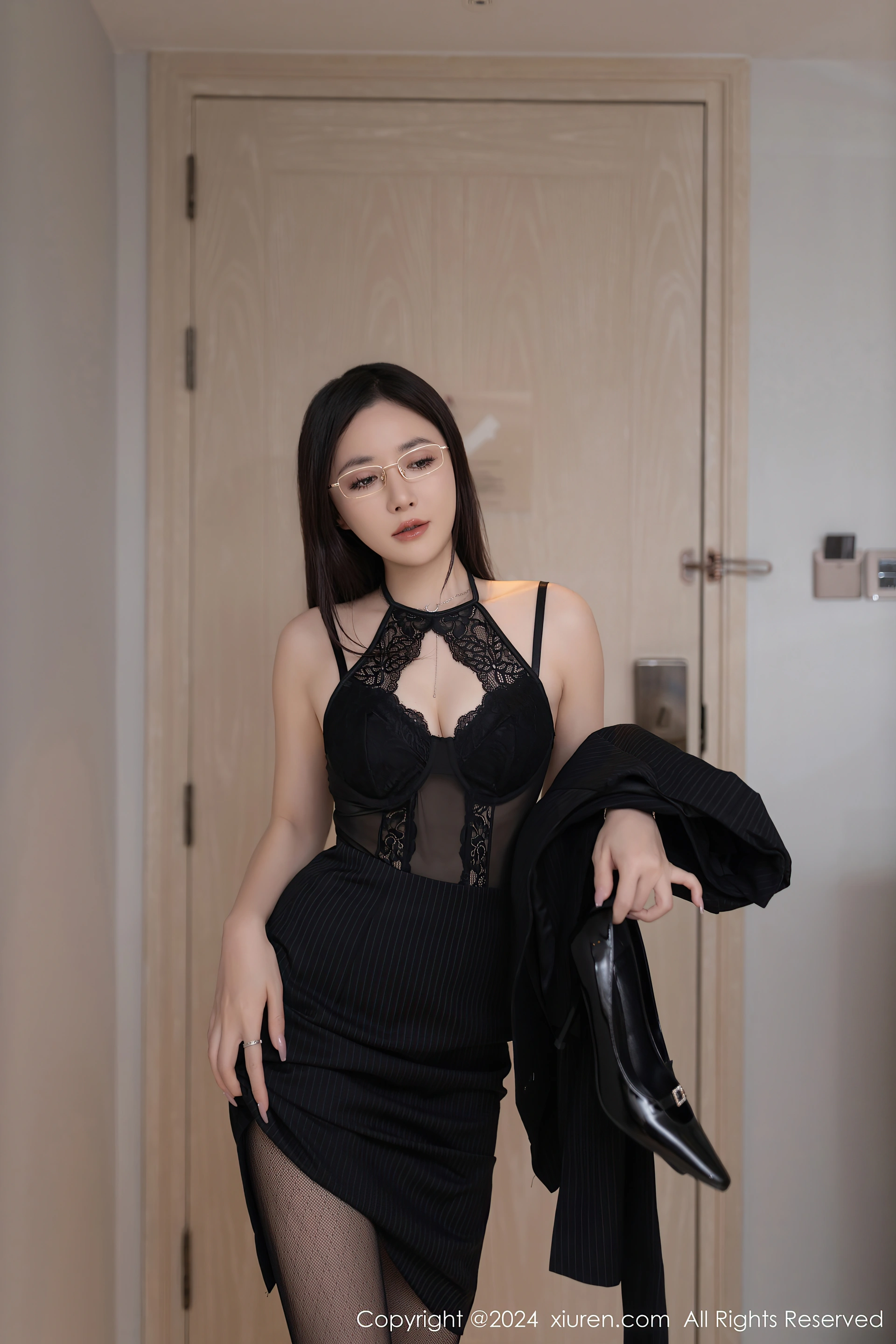 XIUREN秀人网 2024.01.19 NO.7992 鱼子酱Fish[80+1P／742MB]