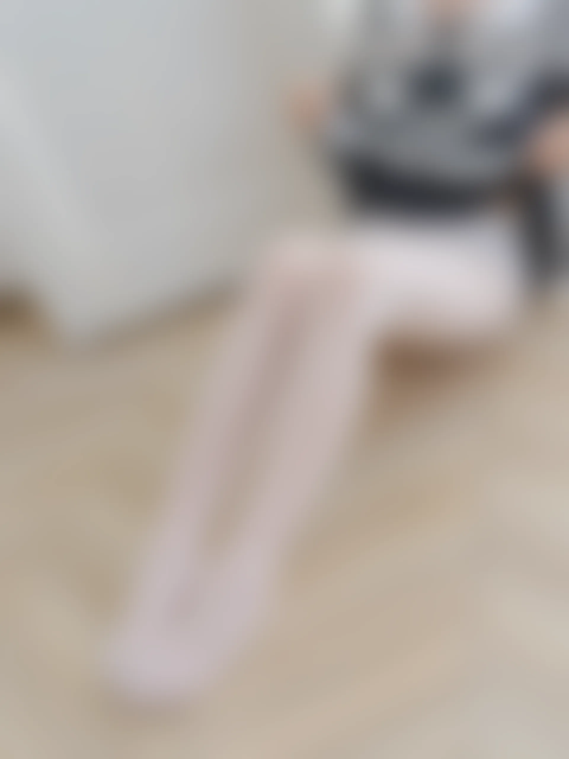 森萝财团 朝露-01E 4K 白丝女仆睡衣 [126P2V-7.85GB]