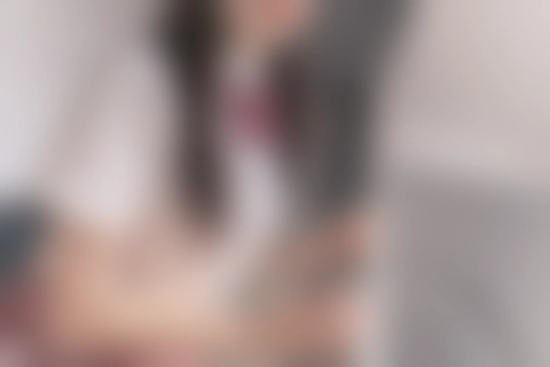C28.003 超甜的制服学妹 [44P-348MB]
