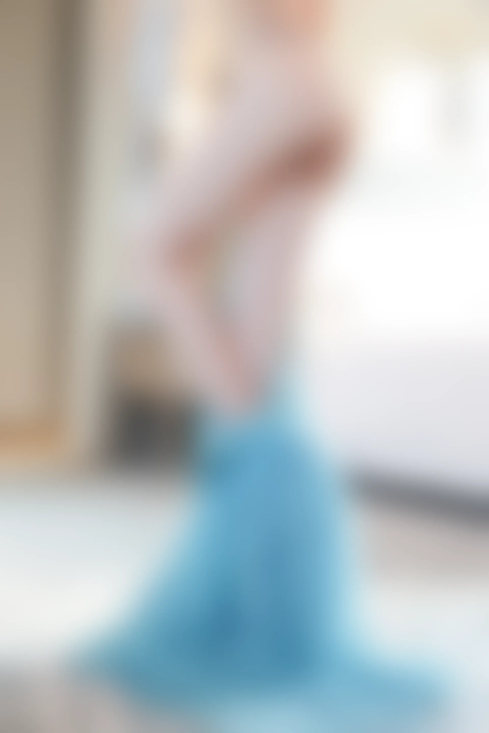 XiuRen秀人网 2021.10.14 No.4066 月音瞳 吊裙美胸[59+1P／563MB]