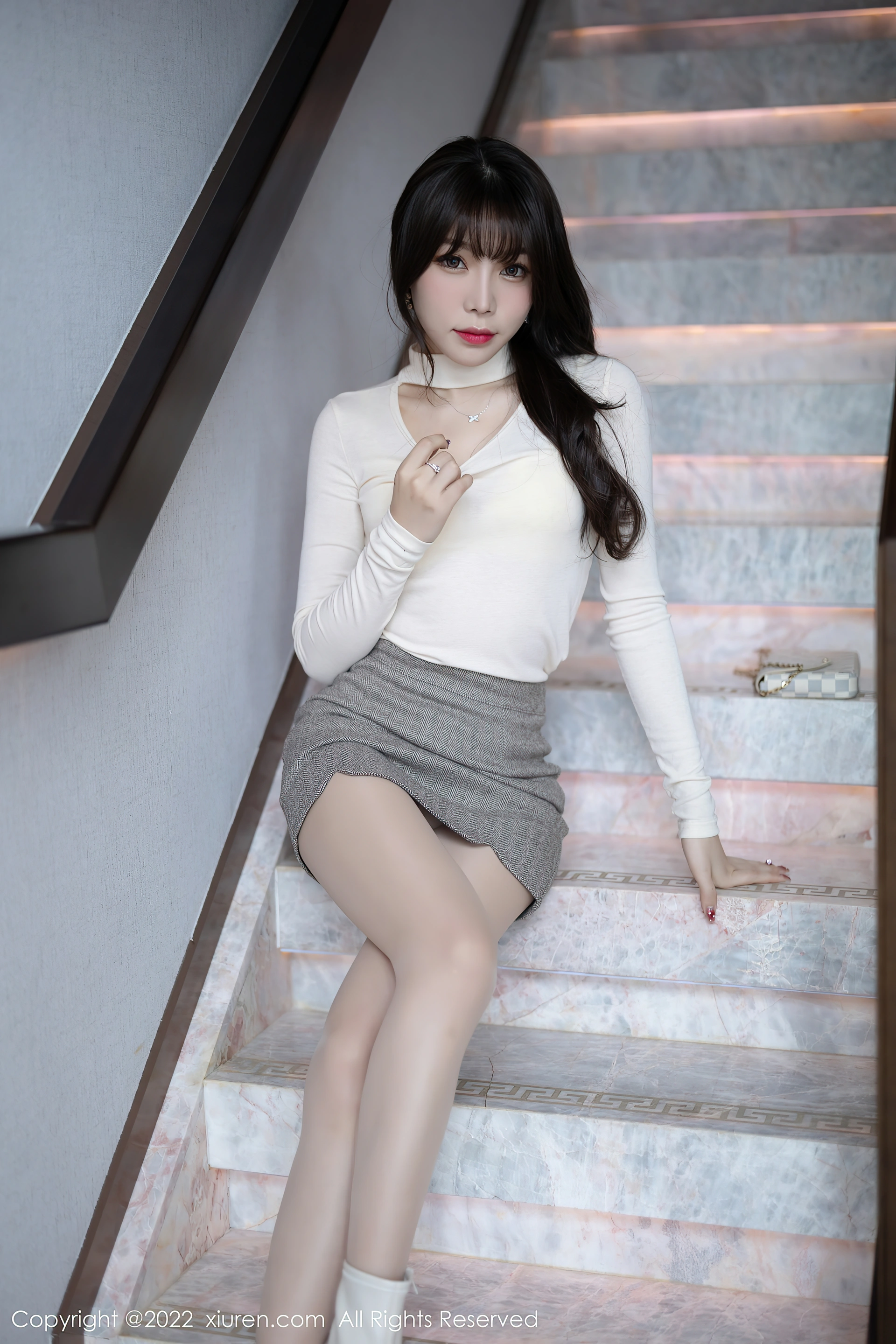 XiuRen秀人网 2022.01.17 No.4474 芝芝Booty 御姐美腿[98+1P 799MB]
