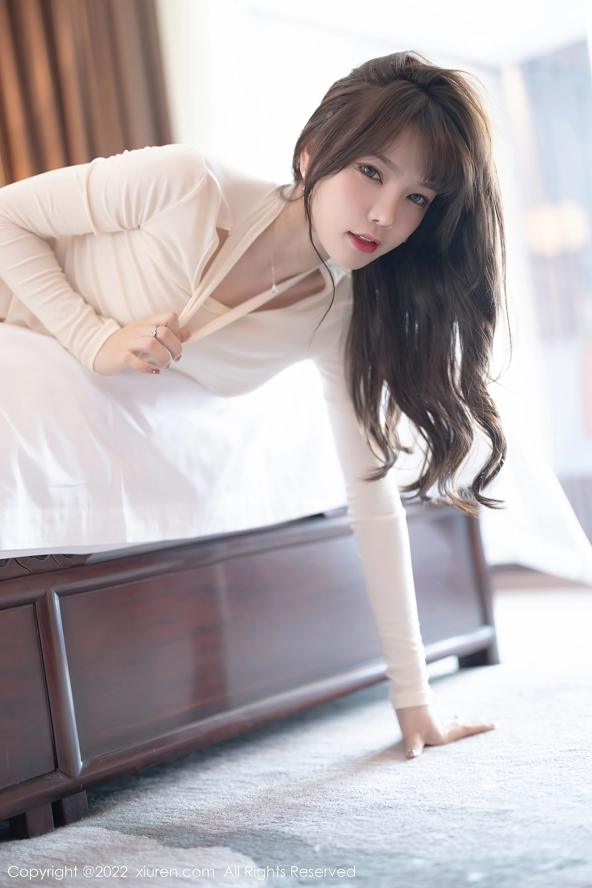 XiuRen秀人网 2022.01.17 No.4474 芝芝Booty 御姐美腿[98+1P 799MB]