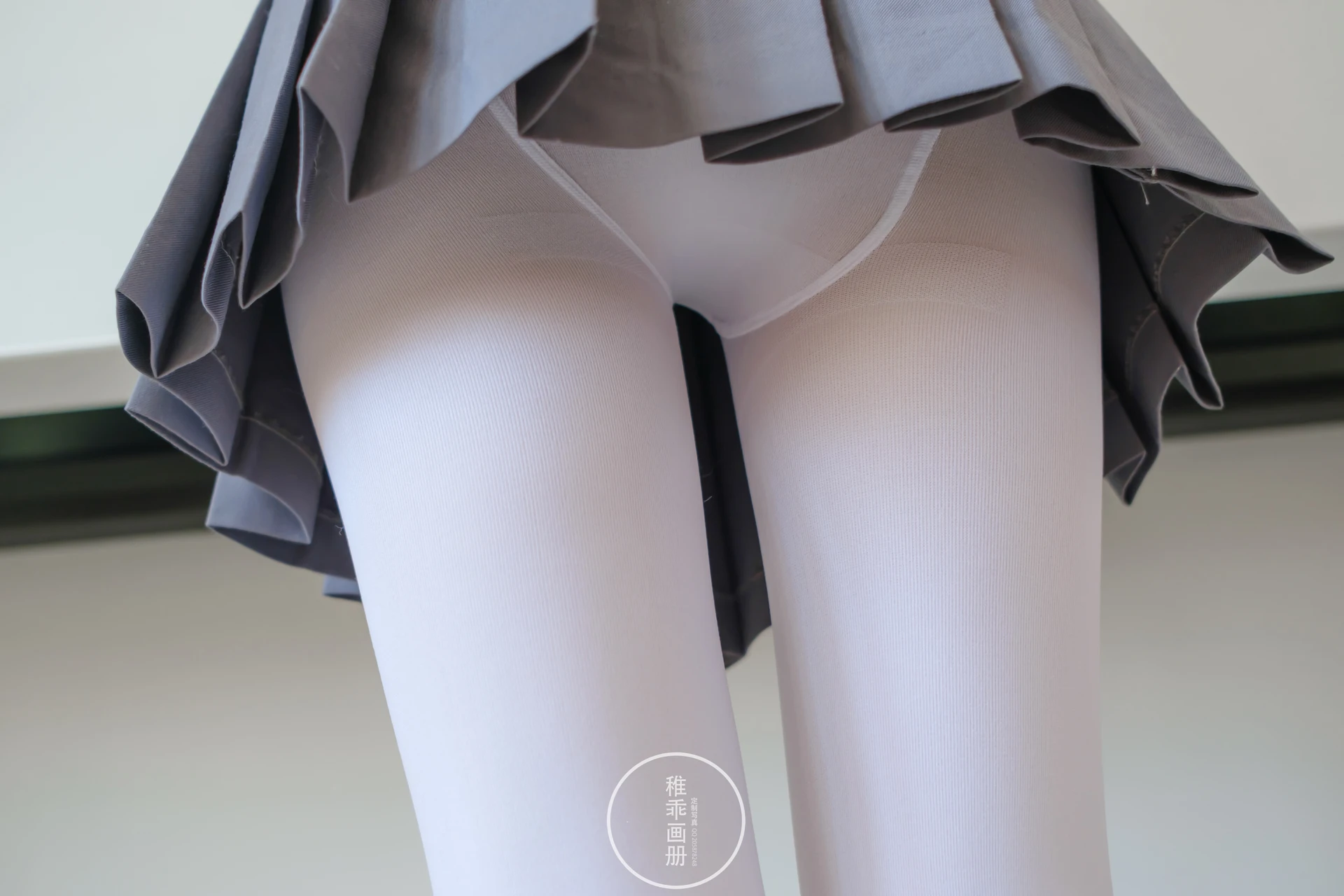 稚乖画册 晴空-03 赤西夜夜 白丝双马尾JK制服 [71P1V-0.99GB]JK, JK制服, 双马尾, 可爱, 晴空, 白丝, 稚乖画册, 美腿, 美足, 赤西夜夜