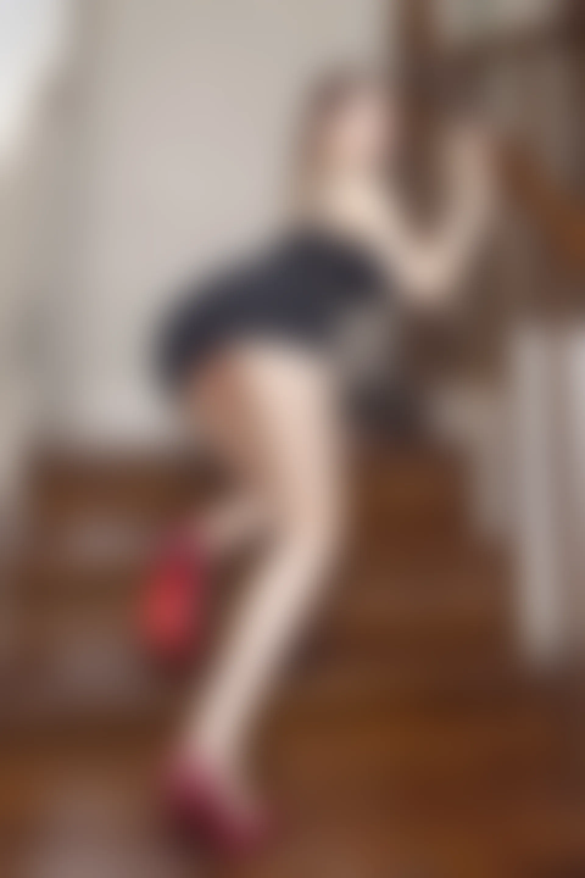 XiuRen秀人网 2021.12.17 No.4351 尤妮丝Egg 性感美腿[35+1P 373MB]