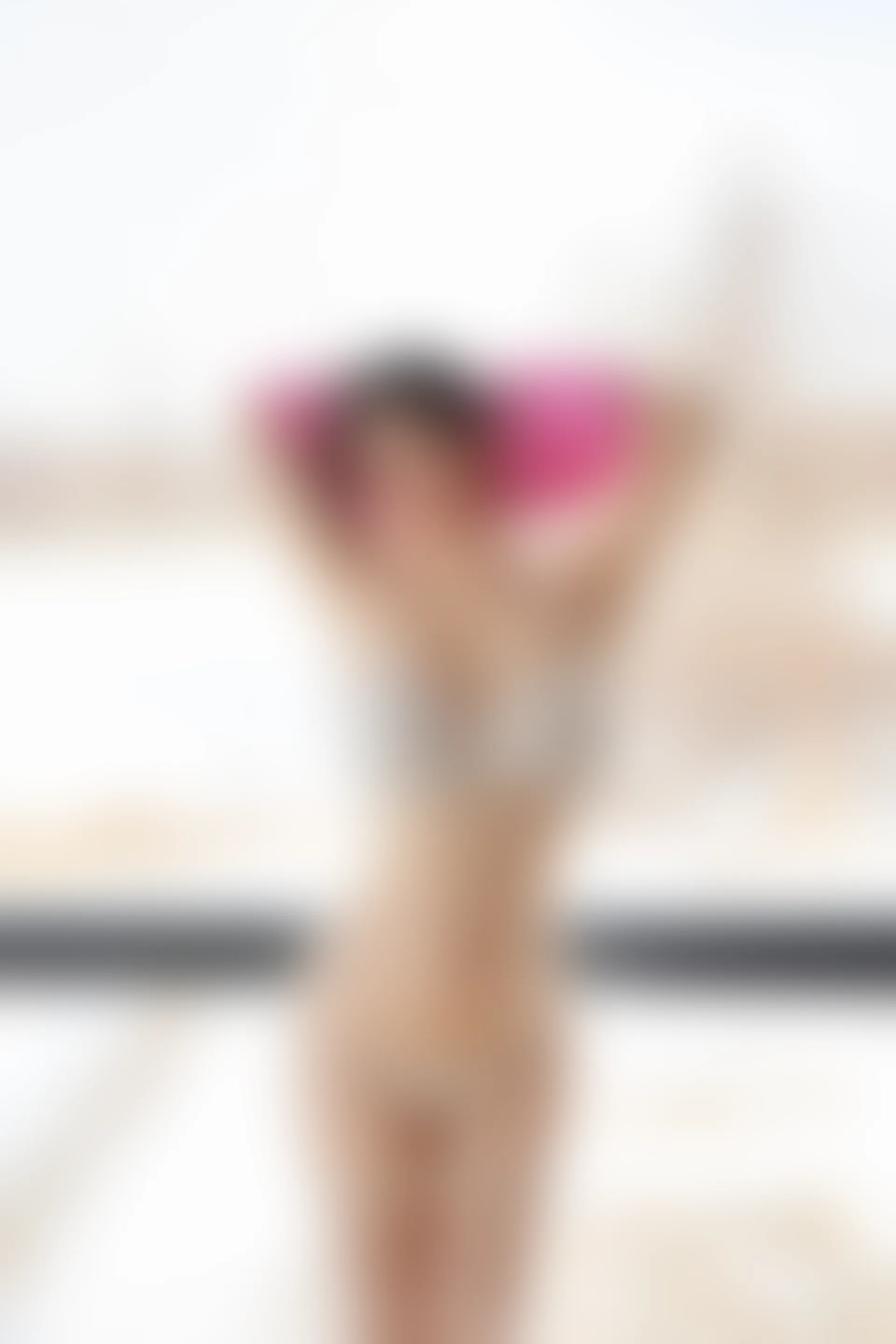 XiuRen秀人网 2022.03.30 No.4794 诗诗kiki 三亚旅拍[67+1P 703MB]