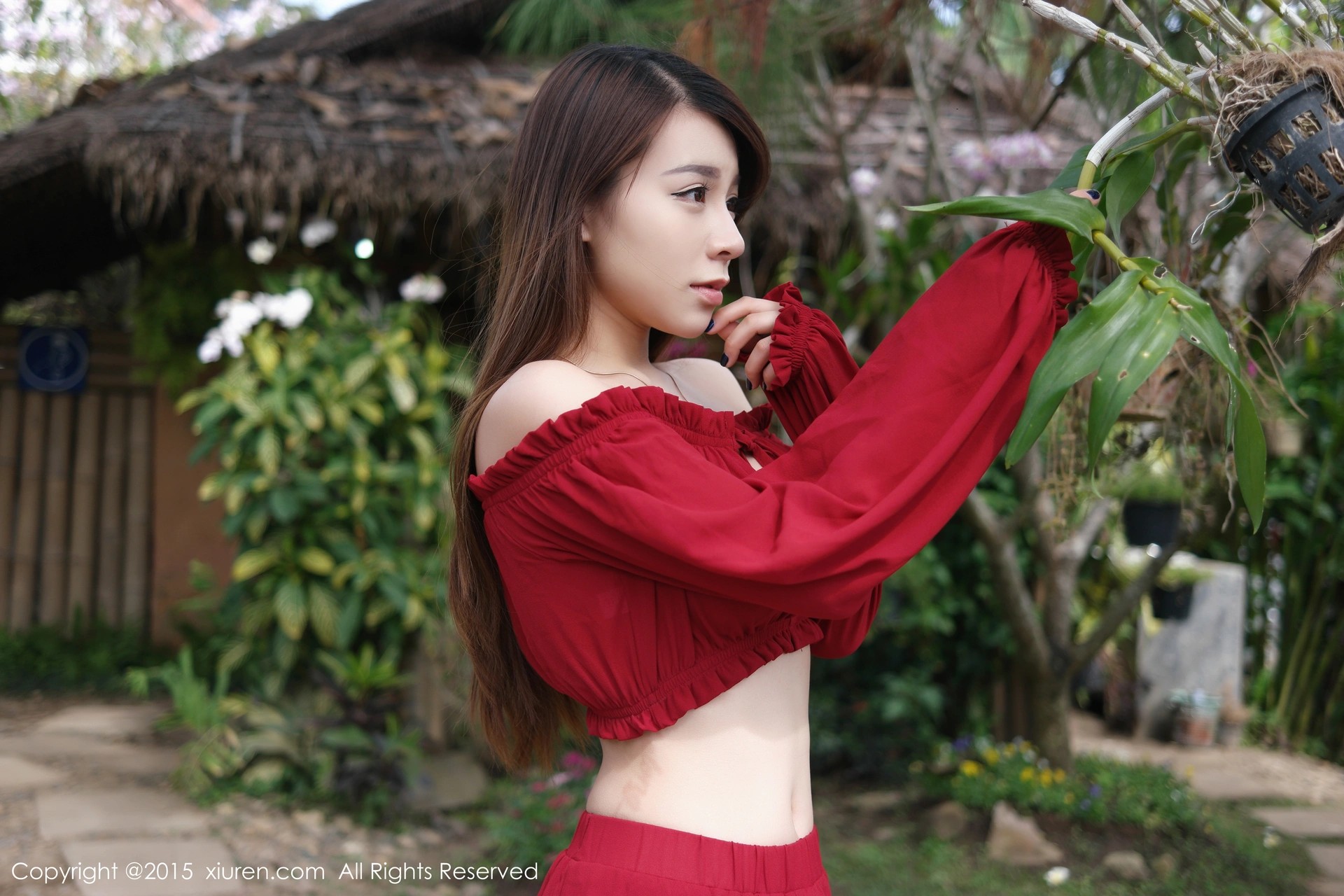 XiuRen秀人网 2015.03.04 No.303 vetiver嘉宝贝儿 [49P195MB]