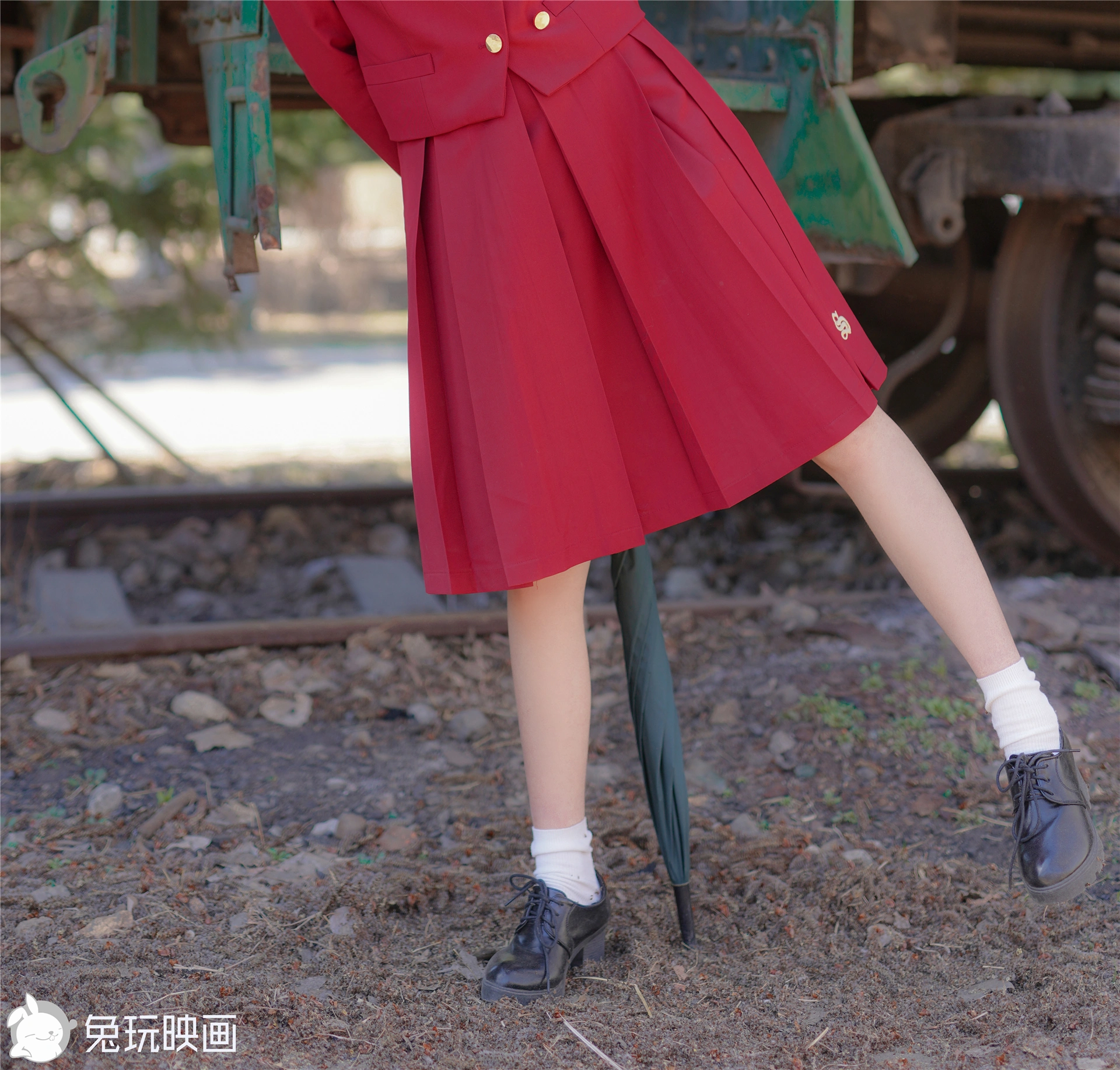 D54.006 小腿超细的JK小姐姐！ [42P-184MB]