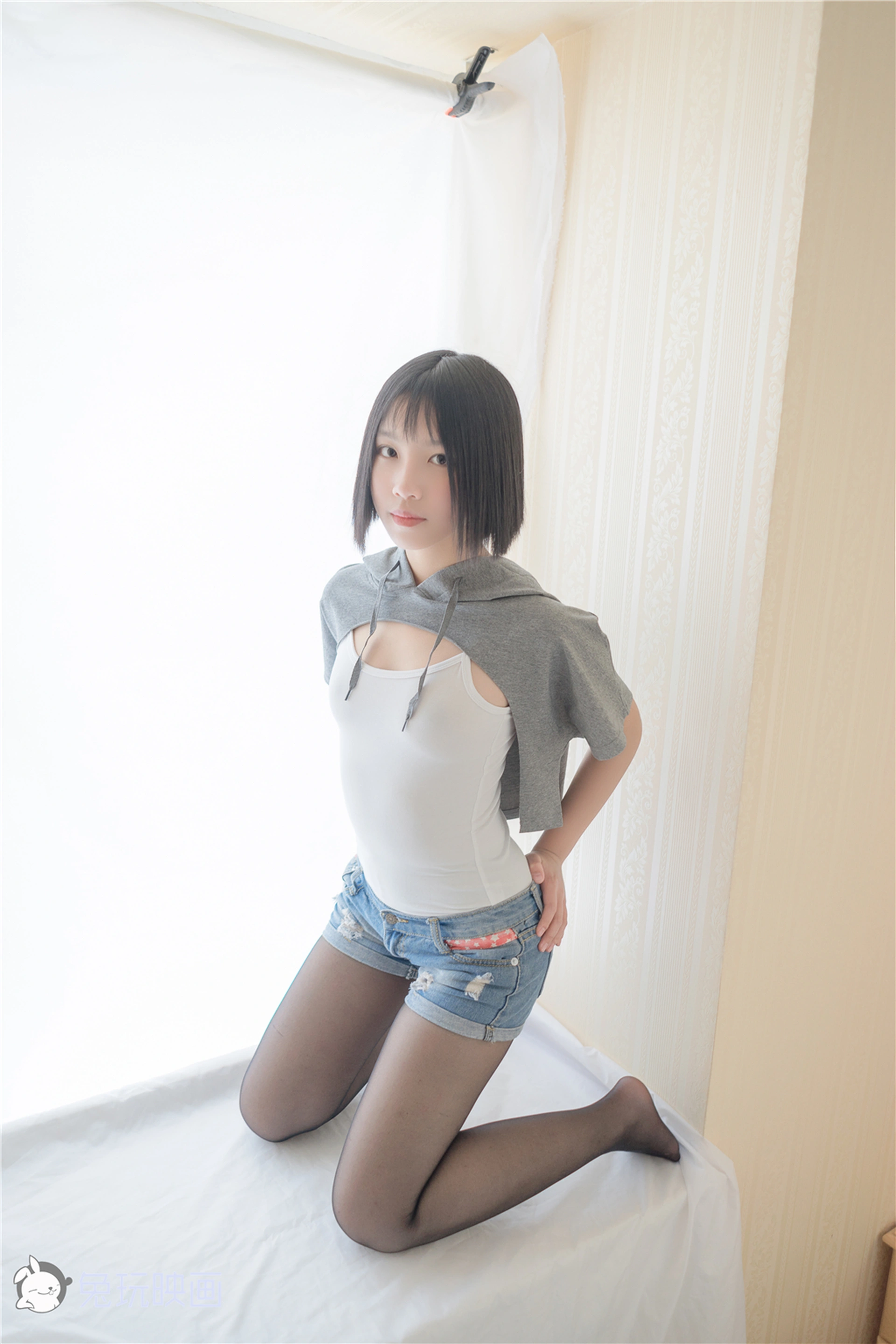 C03.002 不要乱玩裤子！ [54P-41MB]