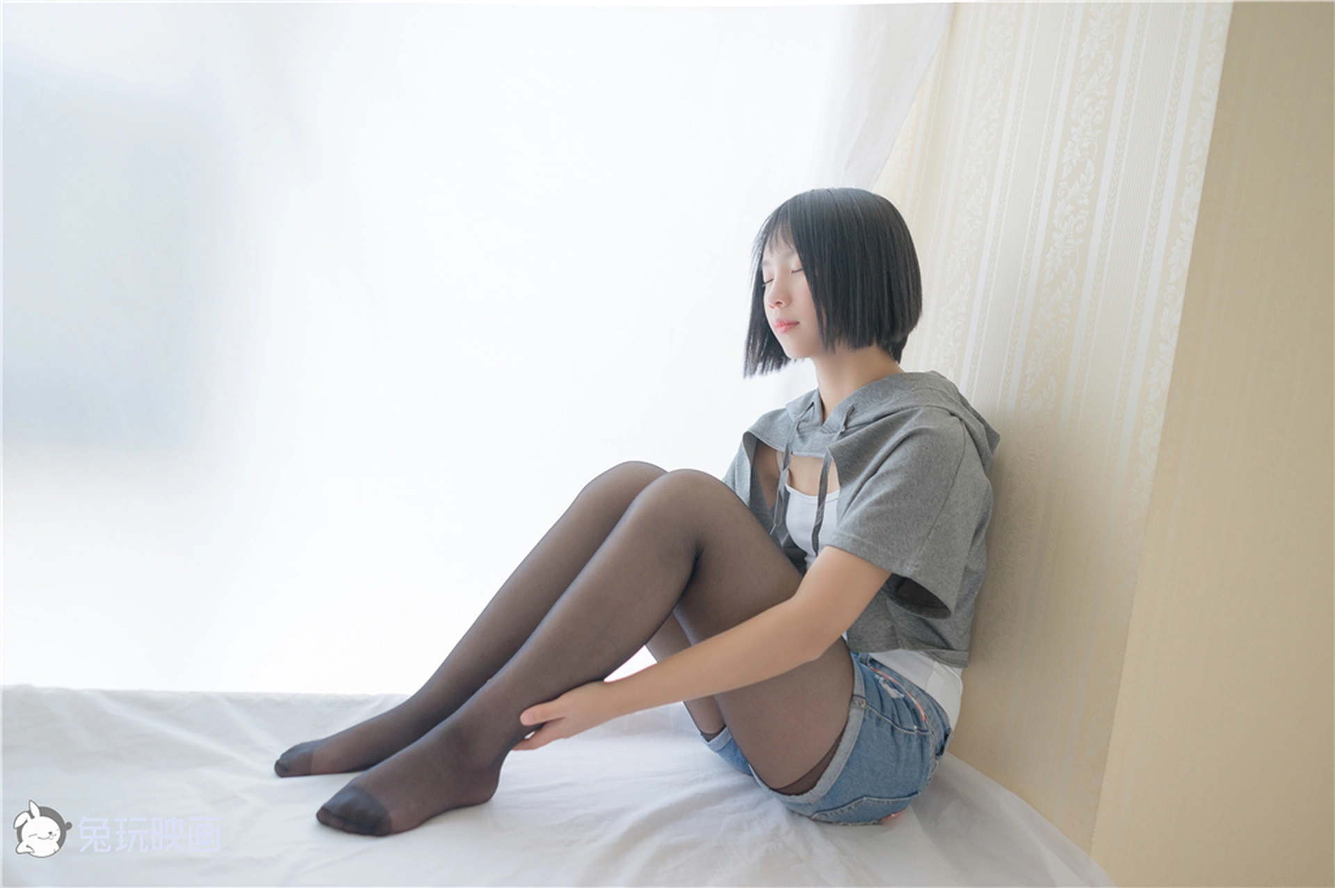 C03.002 不要乱玩裤子！ [54P-41MB]