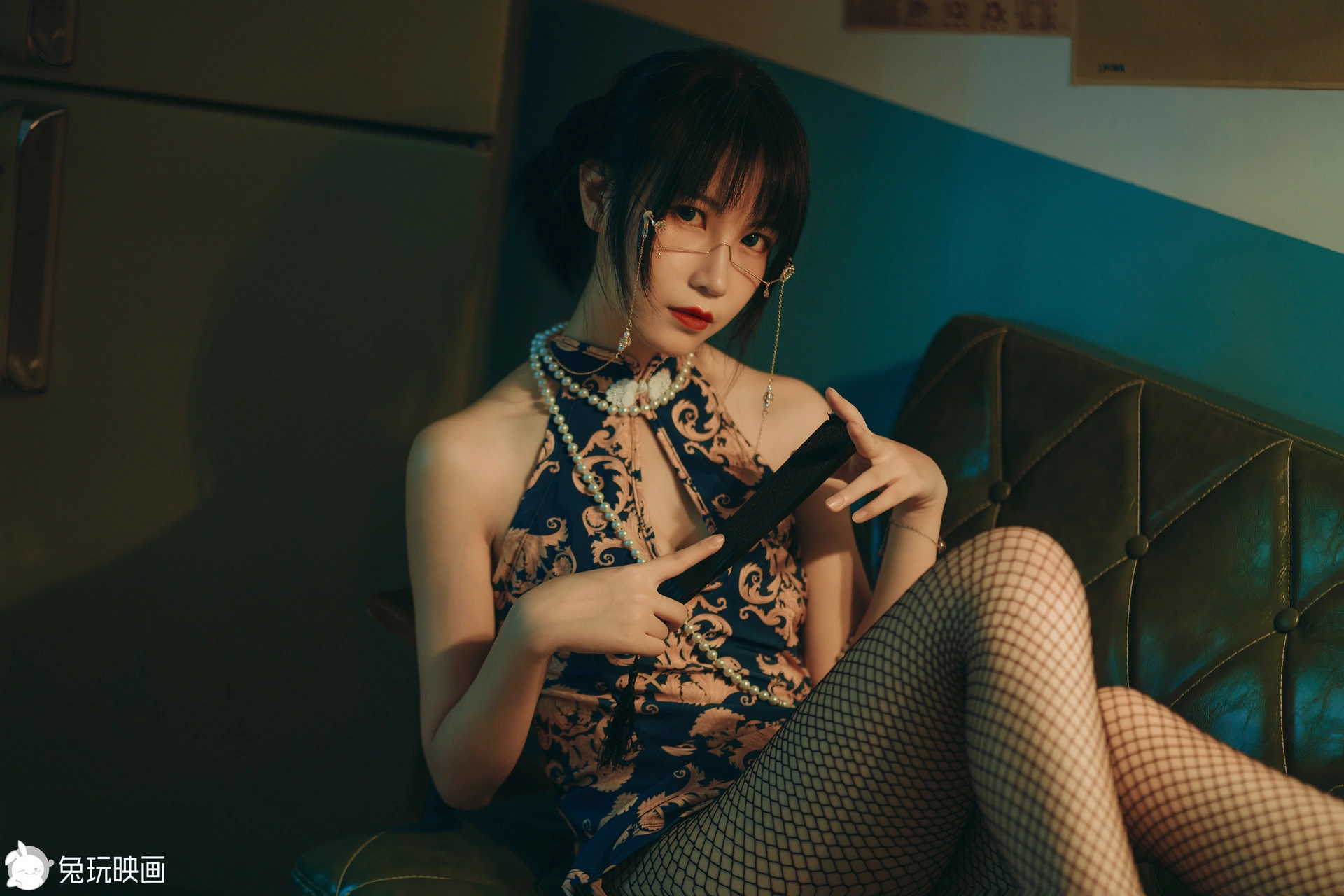 C14.008 珠光宝气 [39P-542MB]