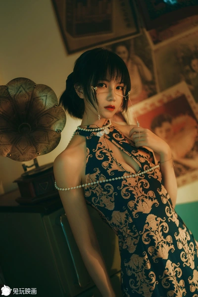 C10.003 萝莉白丝 [39P-298MB]