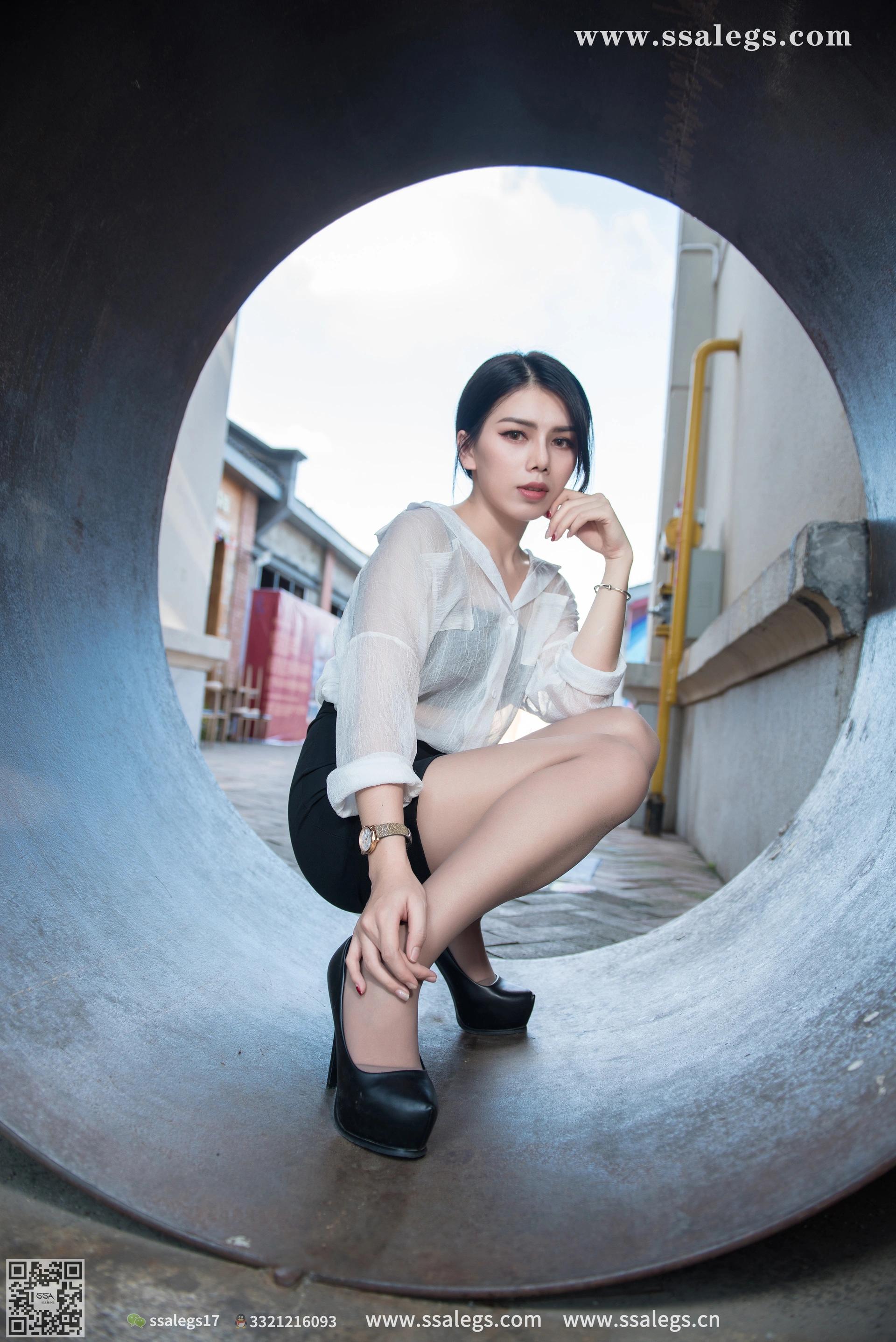 SSA丝社 超清写真 NO.021 混血美女芷沫浪漫咖啡色丝袜街拍[99P-1.26GB]